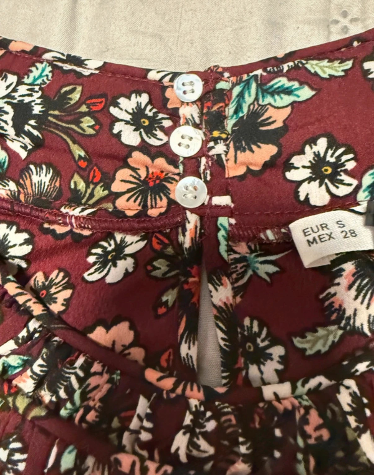 Blusa con estampado floral muy fresca talla S – Sfera – taille S / 36 / 8 4