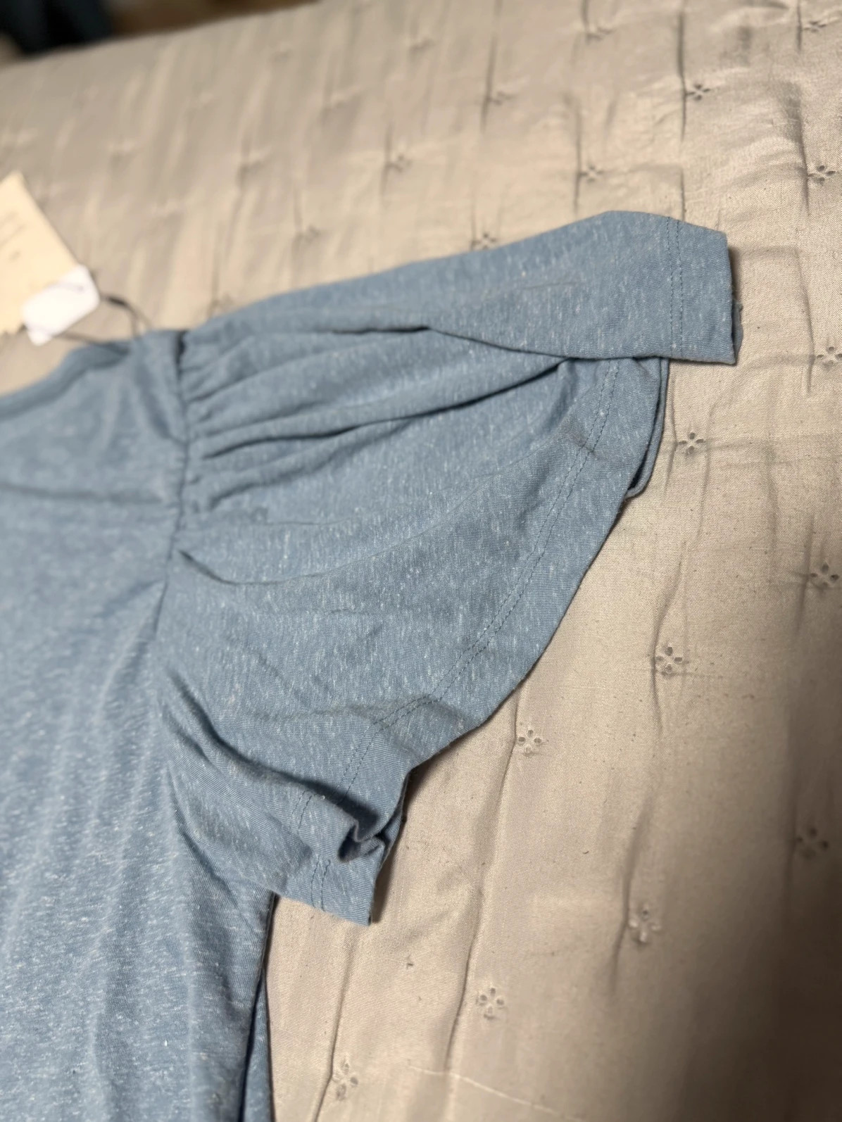 Camiseta versátil azul volantes AWARE nueva – Aware – taille XL / 42 / 14 4