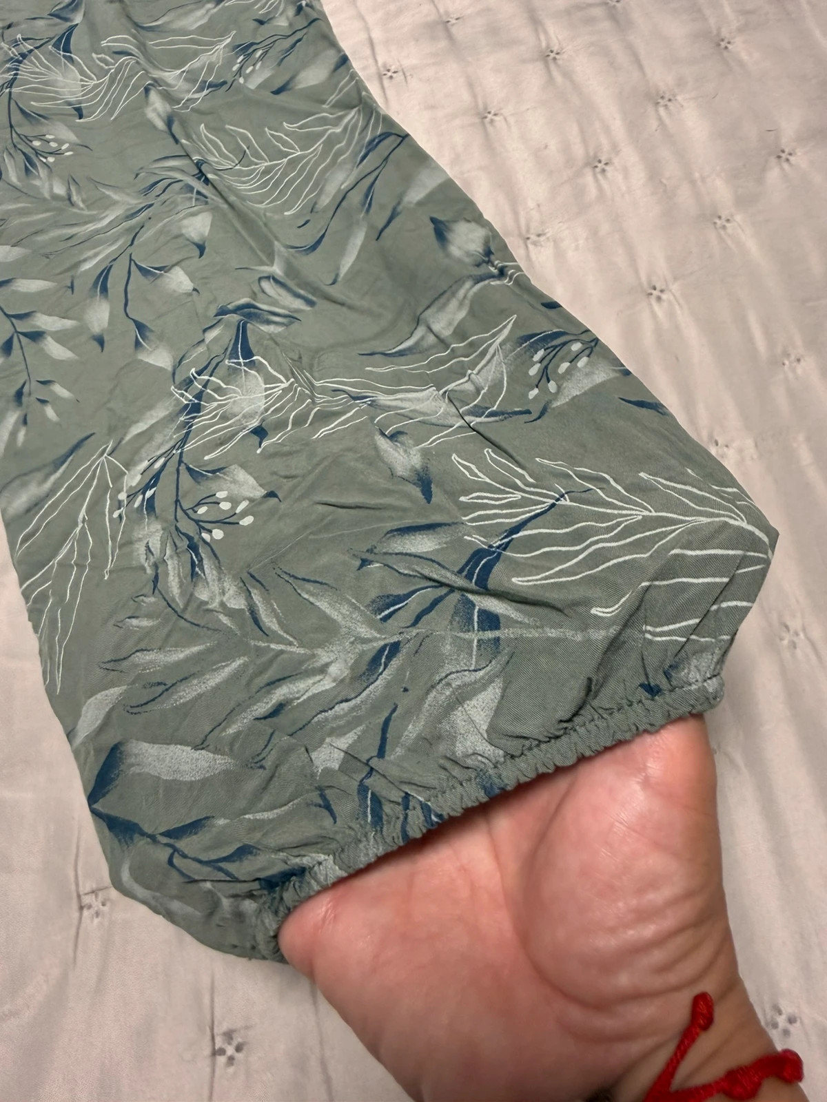 Pantalón bombacho / harem estampado floral verde salvia – Camis – taille S / 36 / 8 4