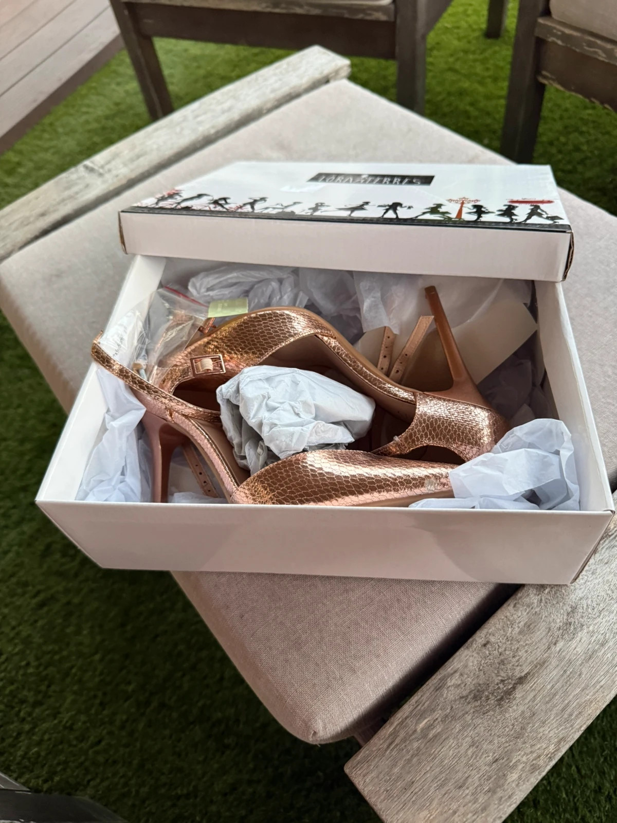 Tacones dorados efecto serpiente Lora Ferres – Lora Ferres – taille 36 4