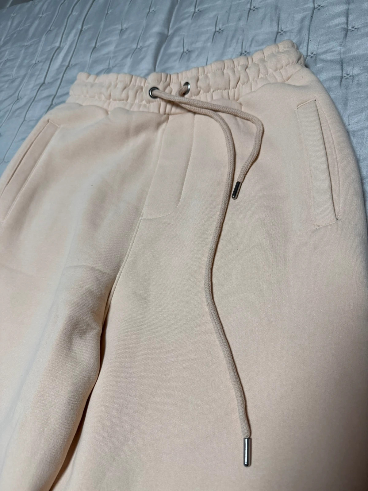 Pantalón de chándal en color beige / crema, de corte recto y tiro alto. – Catch – taille S / 36 / 8 5