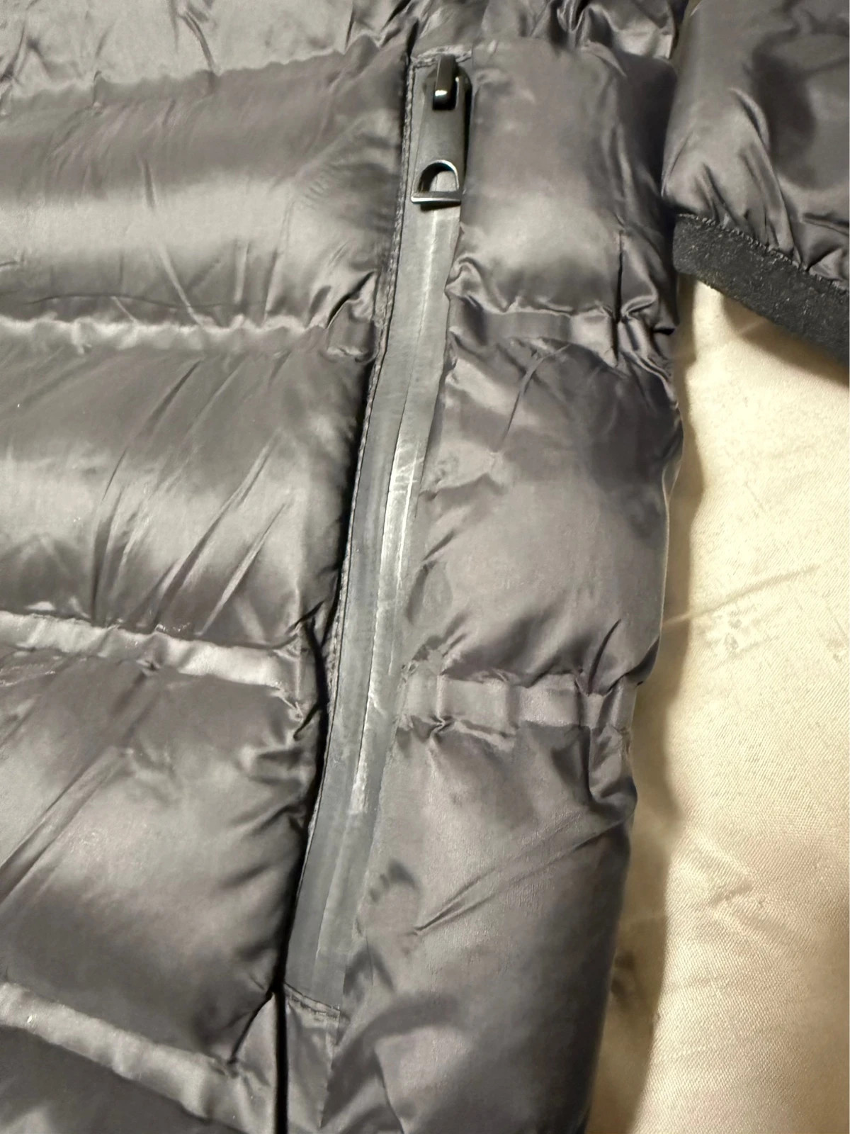 Plumífero negro Kymaxx (Nuevo con etiquetas) – KYMAXX – taille M 3