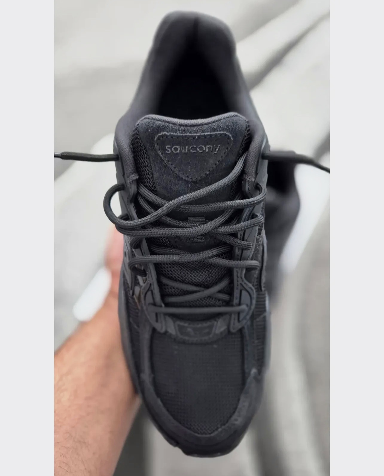 Saucony omni 9 noir  – Saucony – taille EU 44 5