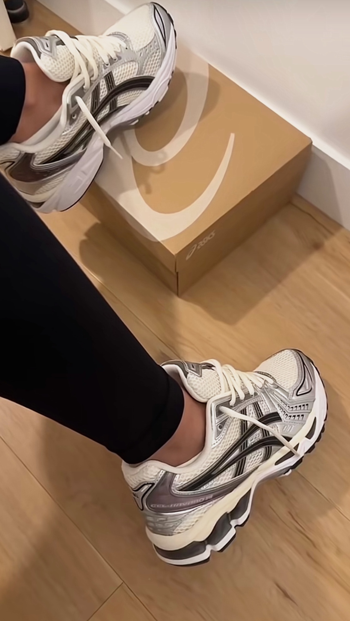 Asics kayano 14 cream black – Asics – taille EU 37 2