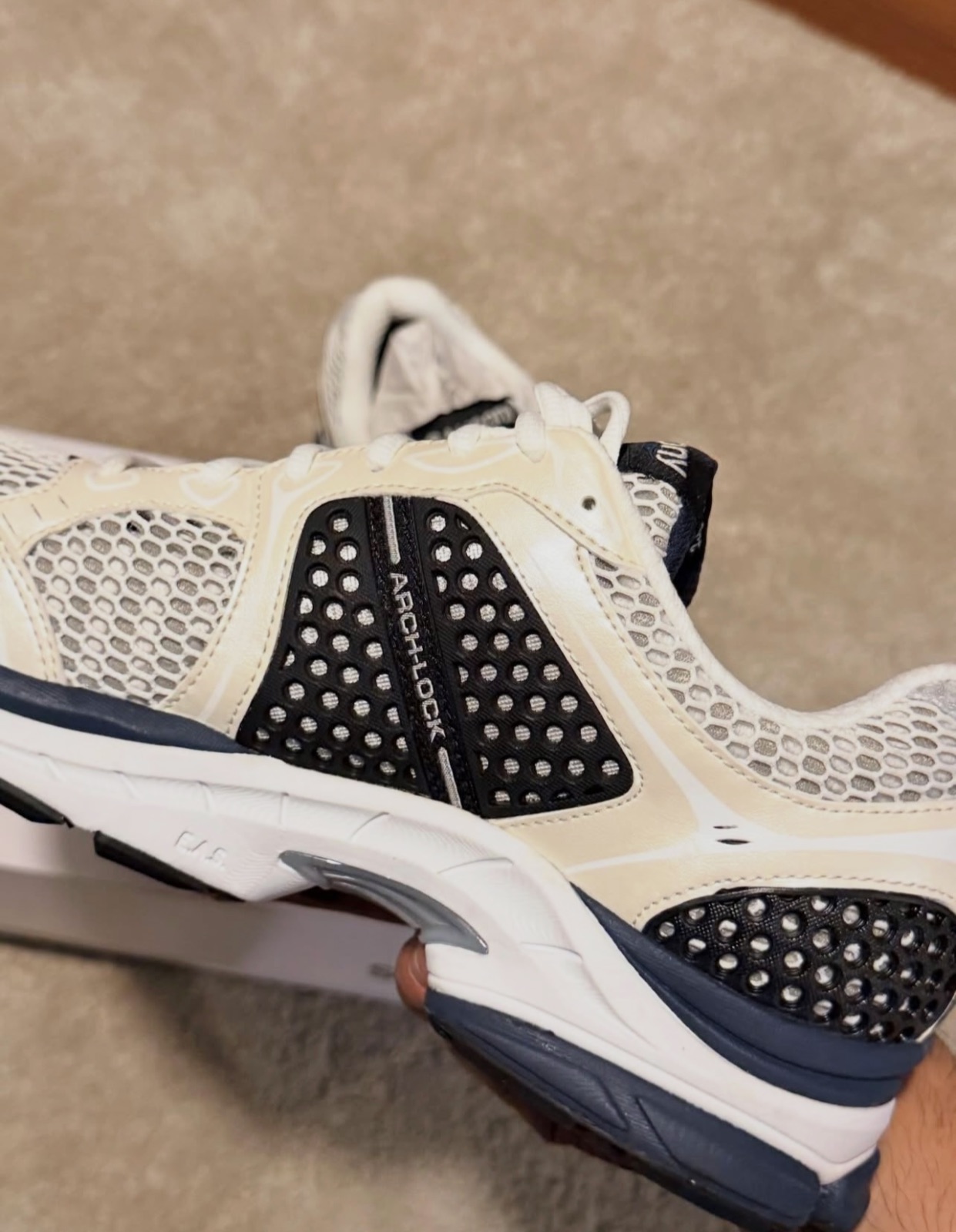 Saucony triumph 4 bleu blanc – Saucony – taille EU 44 5