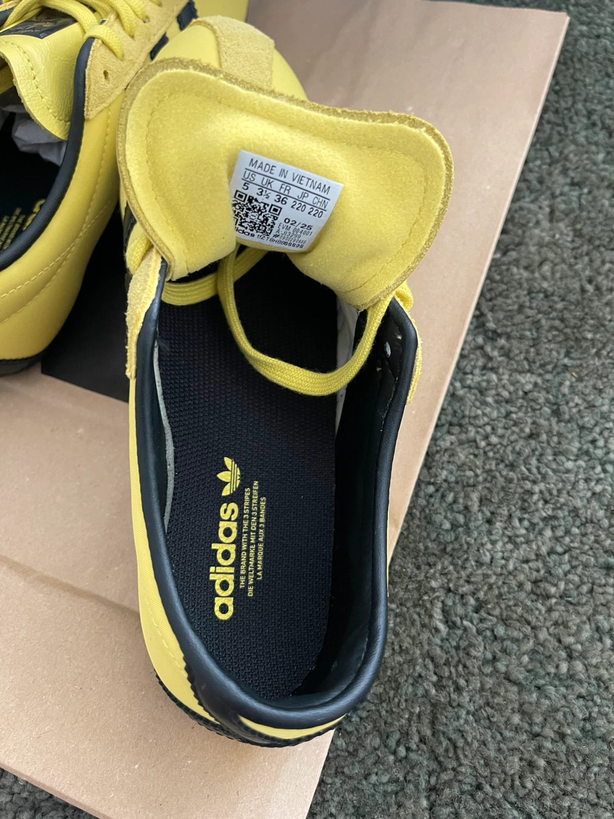Adidas Tokyo W jaune/noir – neuves avec étiquette – T.36 – adidas – taille 36 5