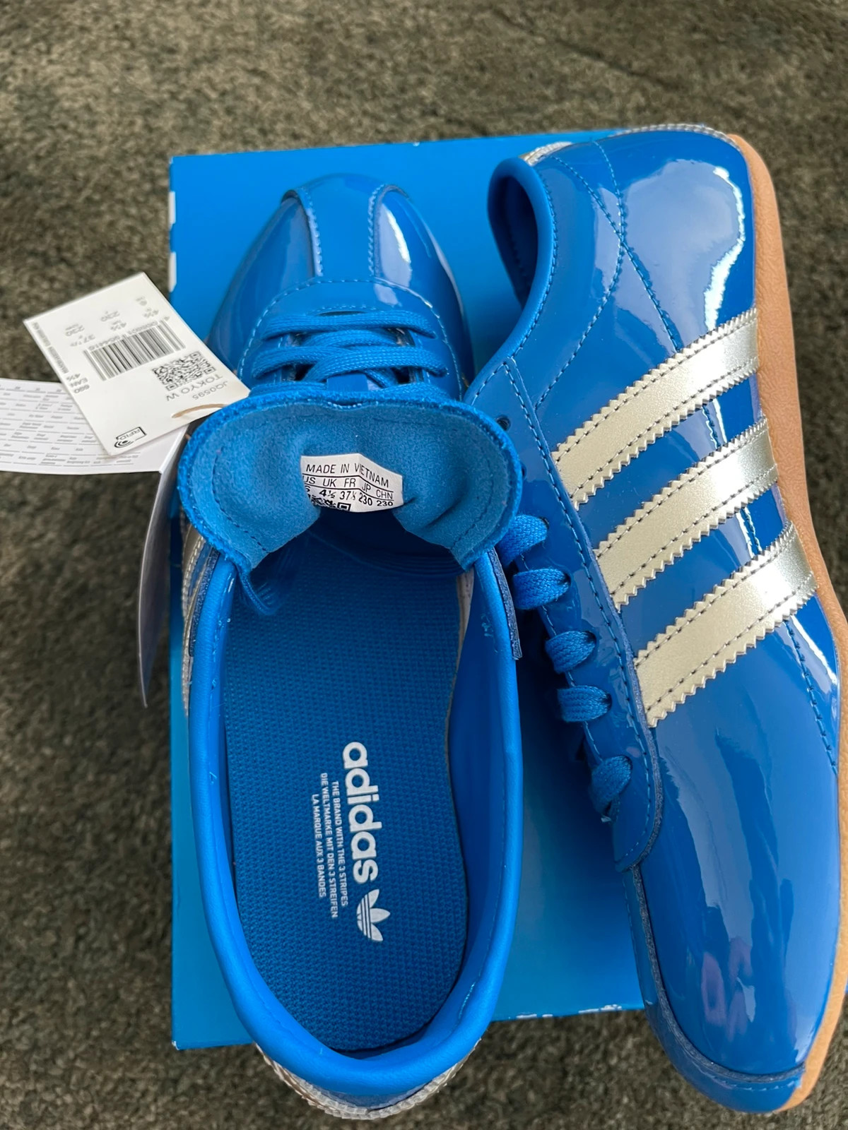 Adidas Tokyo W neuves – Bleu / Argent – Taille 37 1/3 – adidas – taille 37 4