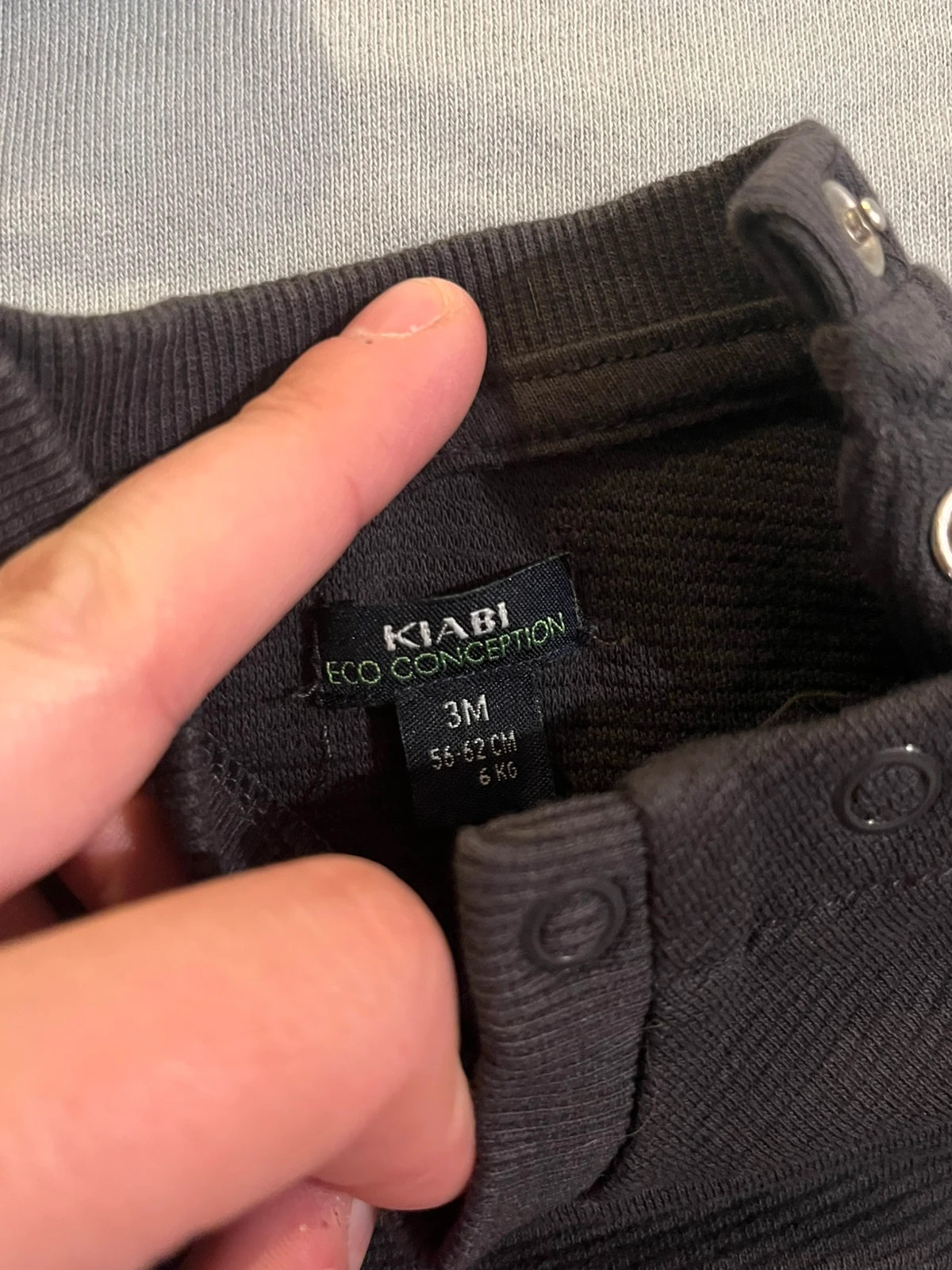 pull garçons – Kiabi – taille 1-3 mois / 56 cm 2