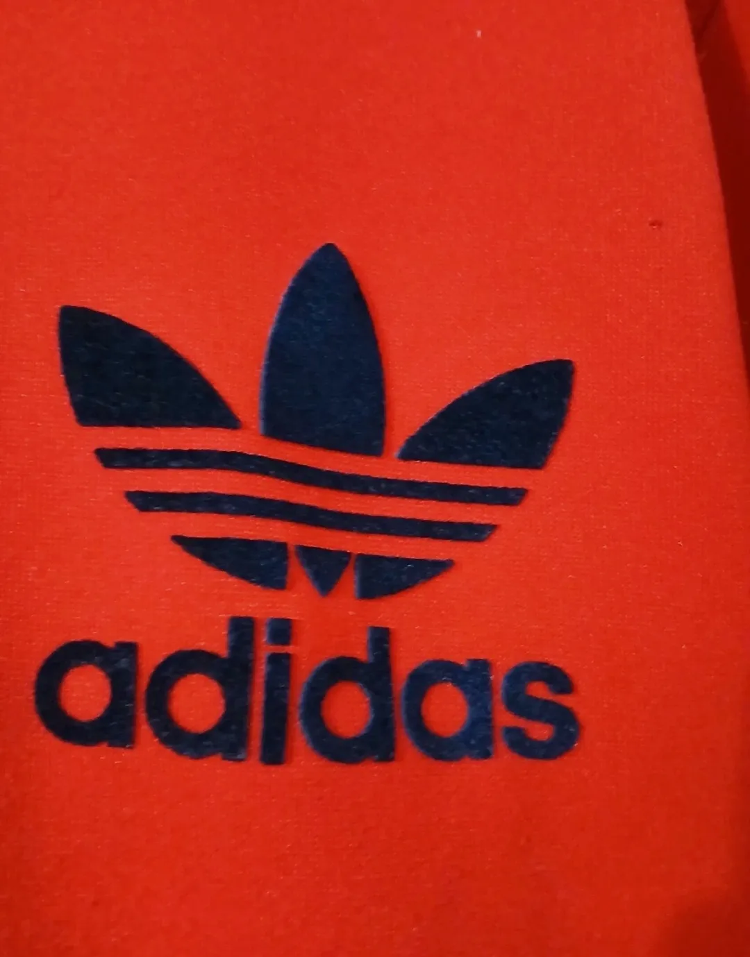 Veste à capuche zippée Adidas rouge – Adidas – taille L 4
