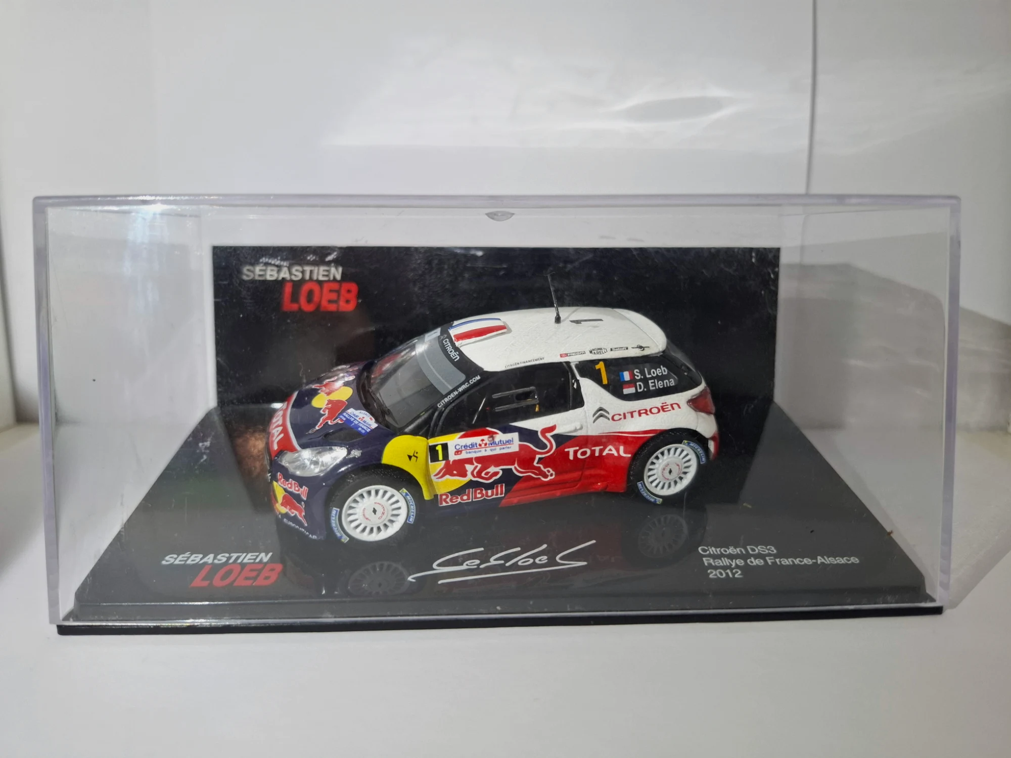 Voiture miniature Citroën DS3 WRC Sébastien Loeb 2012