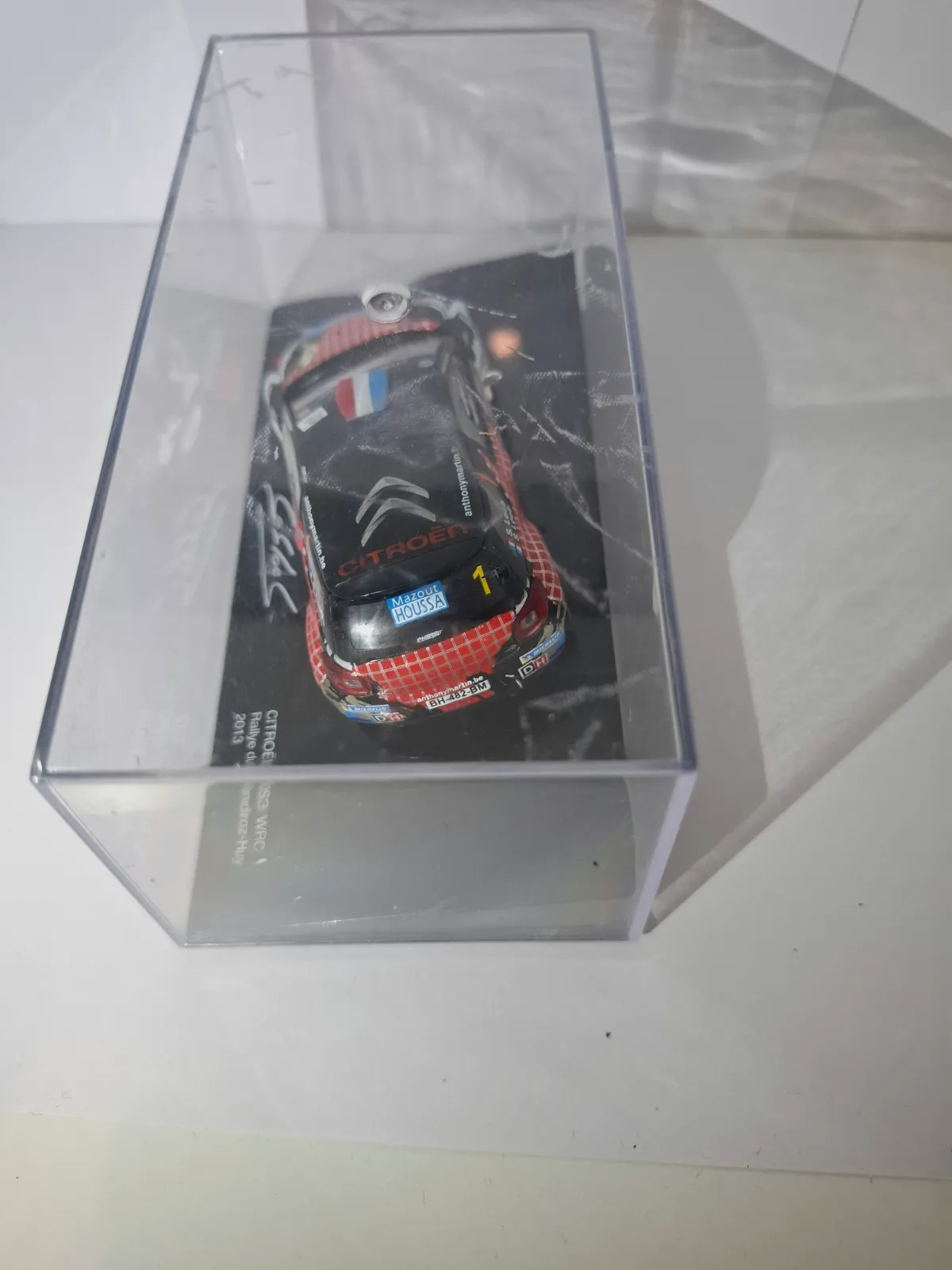 Voiture miniature Citroën DS3 WRC Sébastien Loeb – Citroën 7