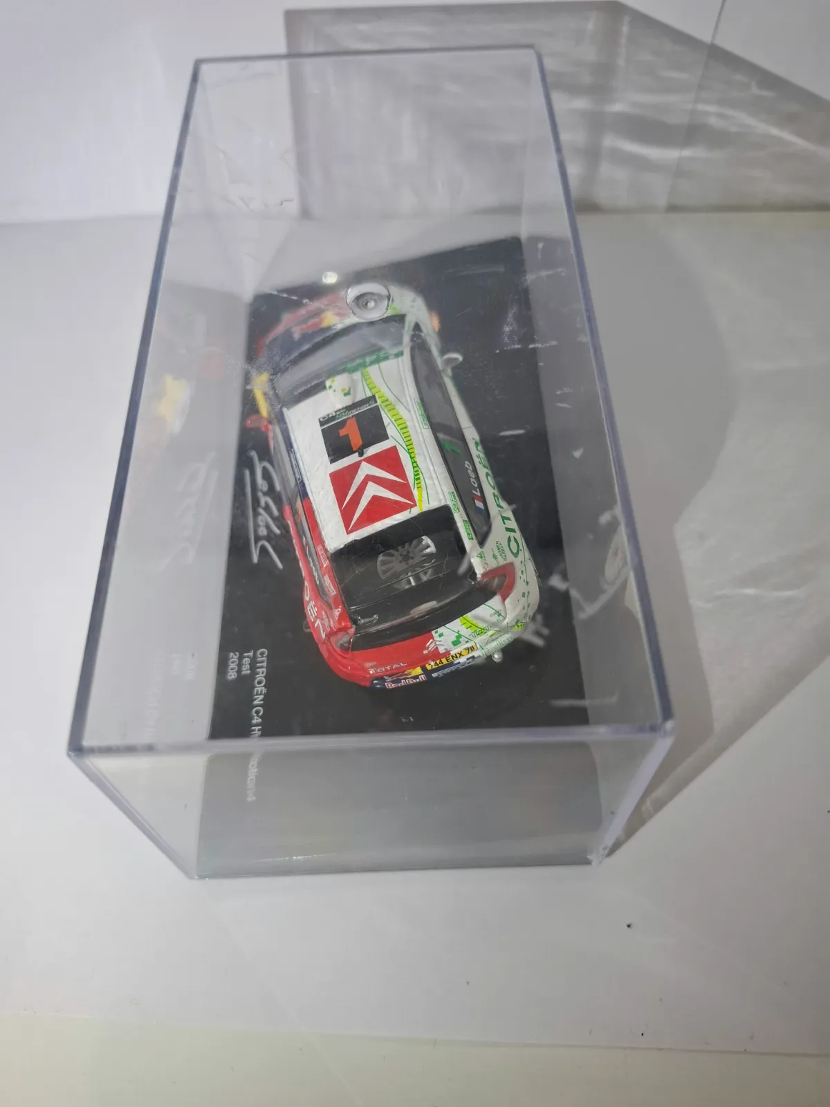 Voiture miniature Citroën C4 HYmotion4 Sébastien Loeb 2008 – Citroën 7