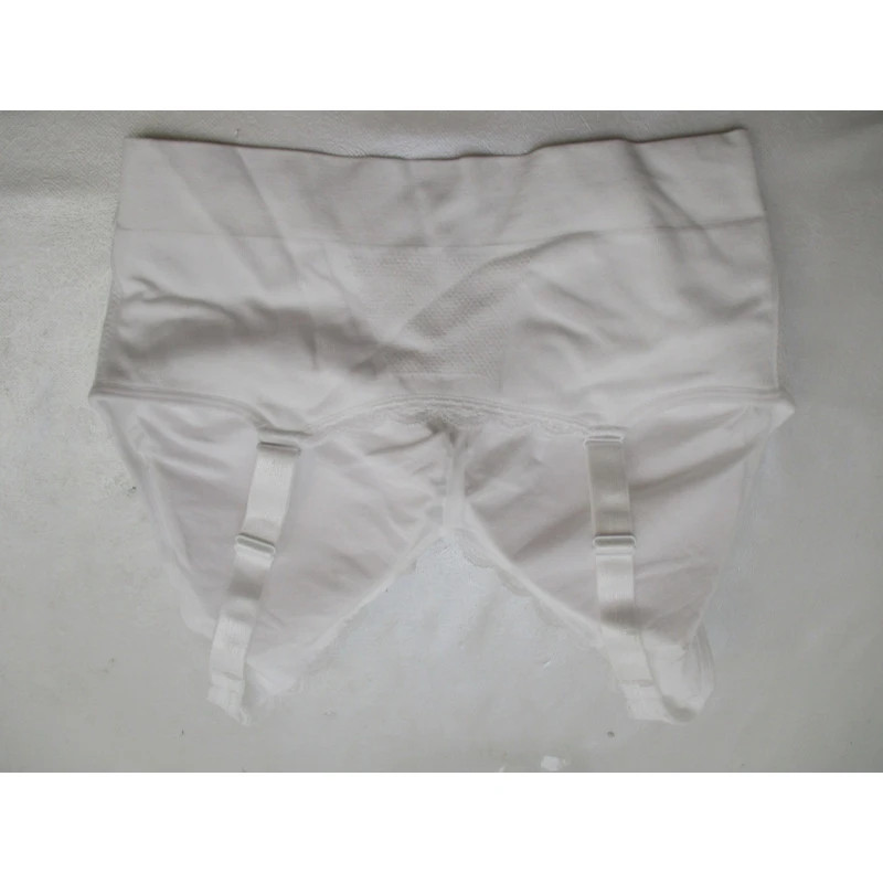Soutien-gorge blanc en dentelle, élégant et confortable. xl – taille XL 2