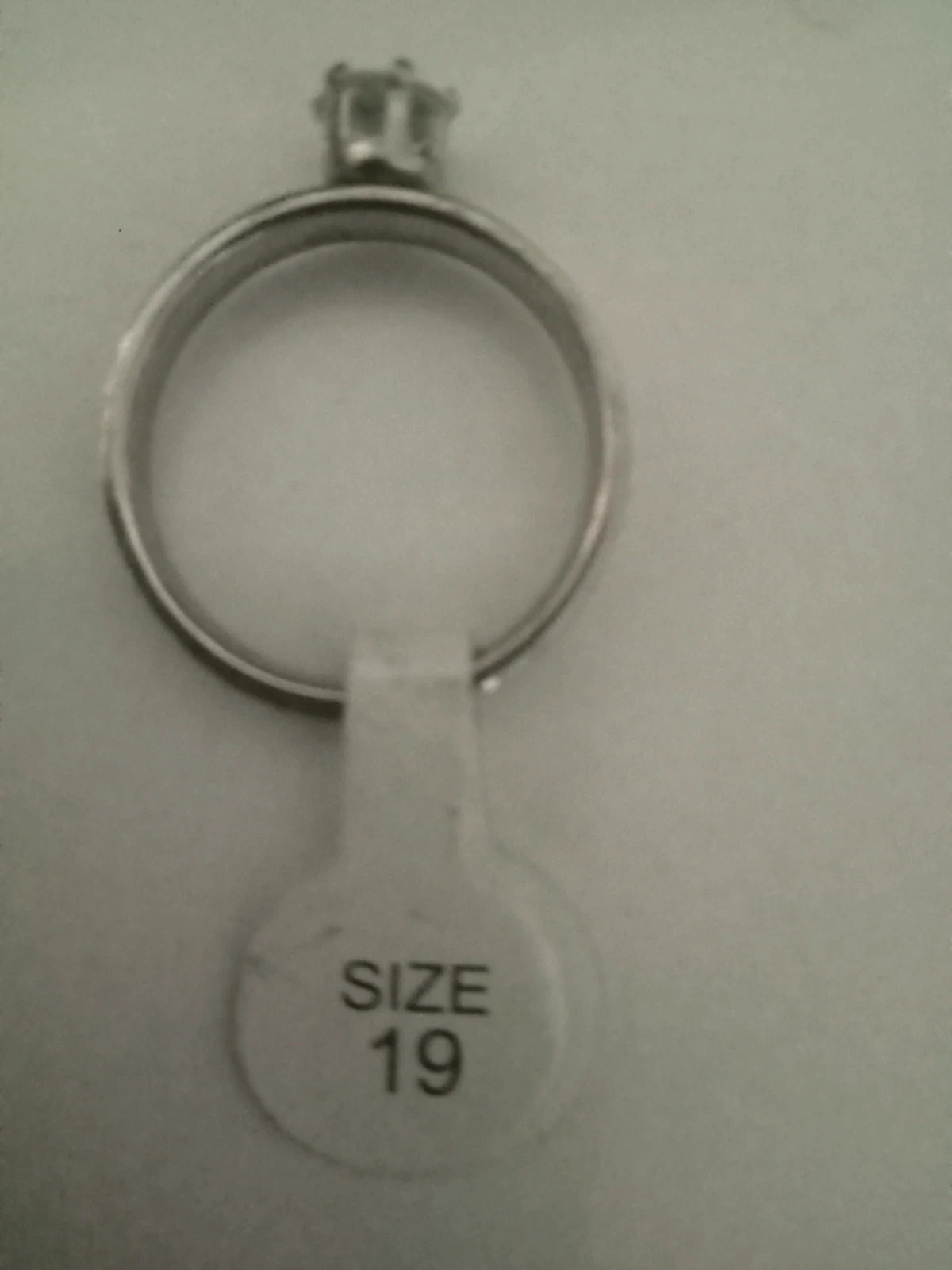 Bague en Acier Inoxydable Incrustée de Strass – taille 19 mm 3