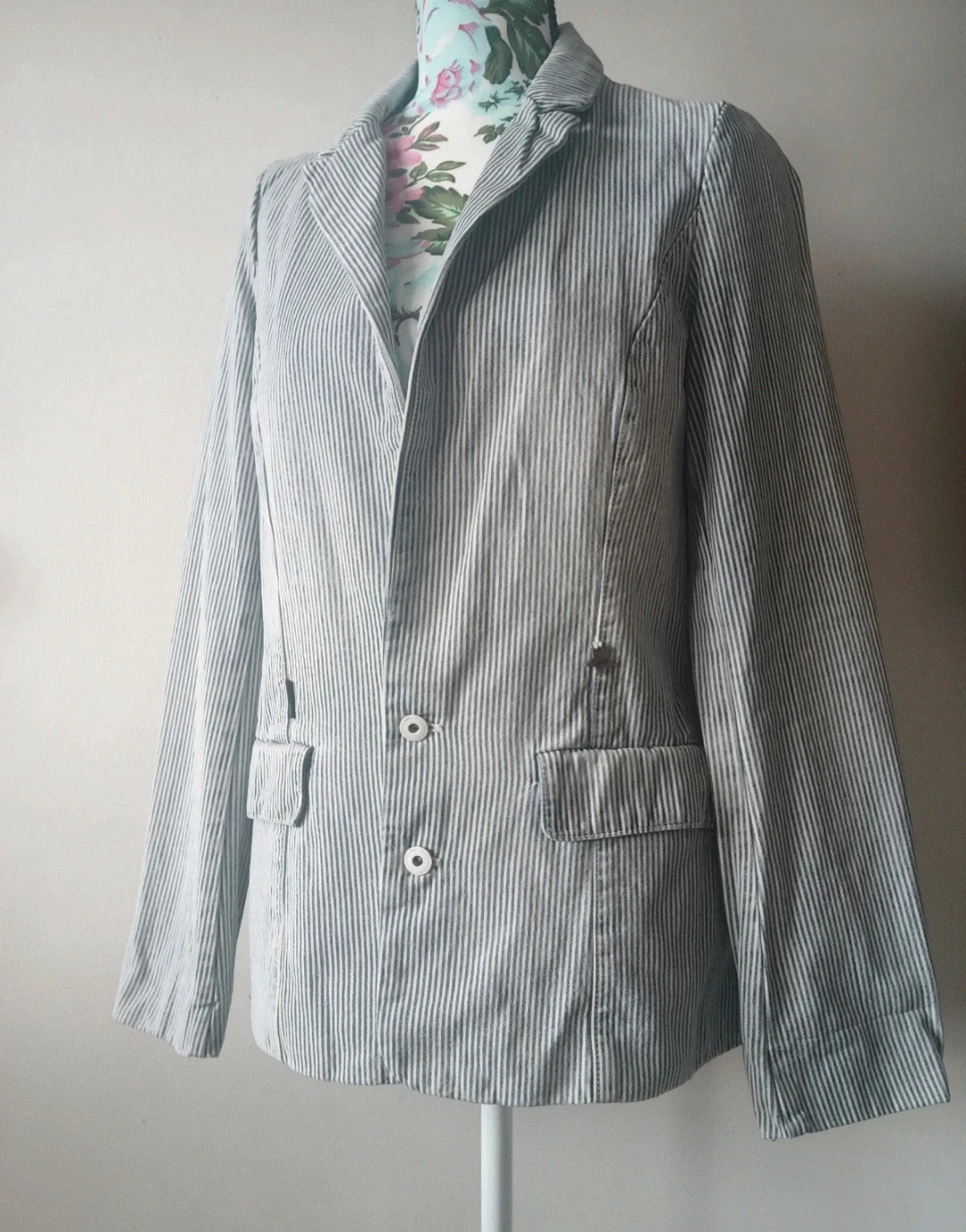 Blazer ONLY denim rayé 100% coton – T36 – Chic & tendance 🤍💙 – ONLY – taille XS / 34 / 6 3