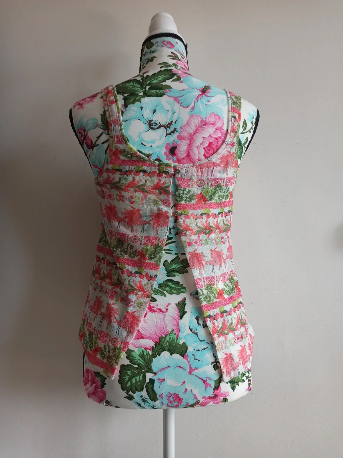 🌸 Débardeur Bershka Fleuri Rose & Vert avec Fente Dos – Taille S – Bershka – taille S / 36 / 8 2