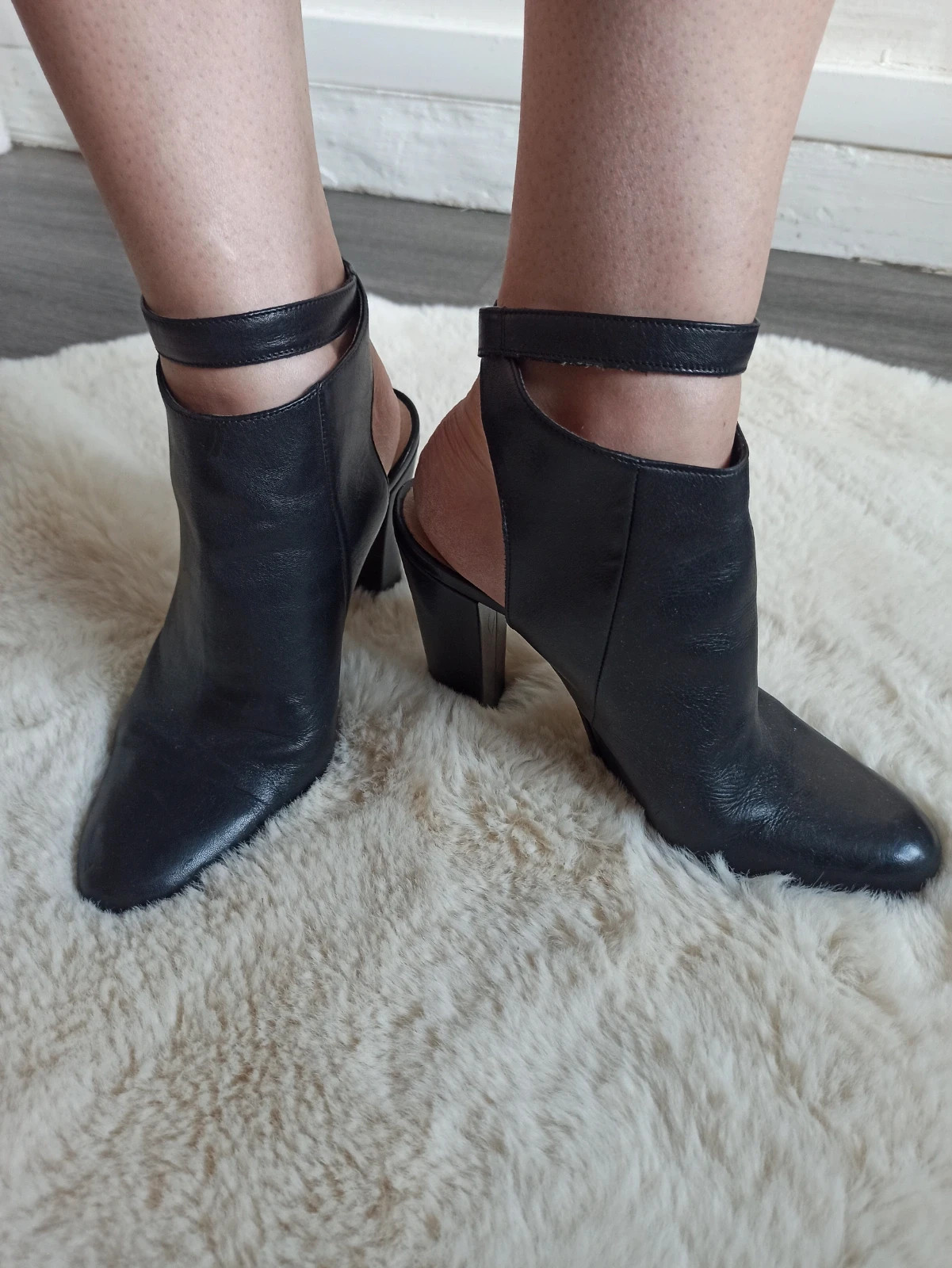 Chaussures a talons San Marina en cuir véritable noir – Pointure 38 👢🖤