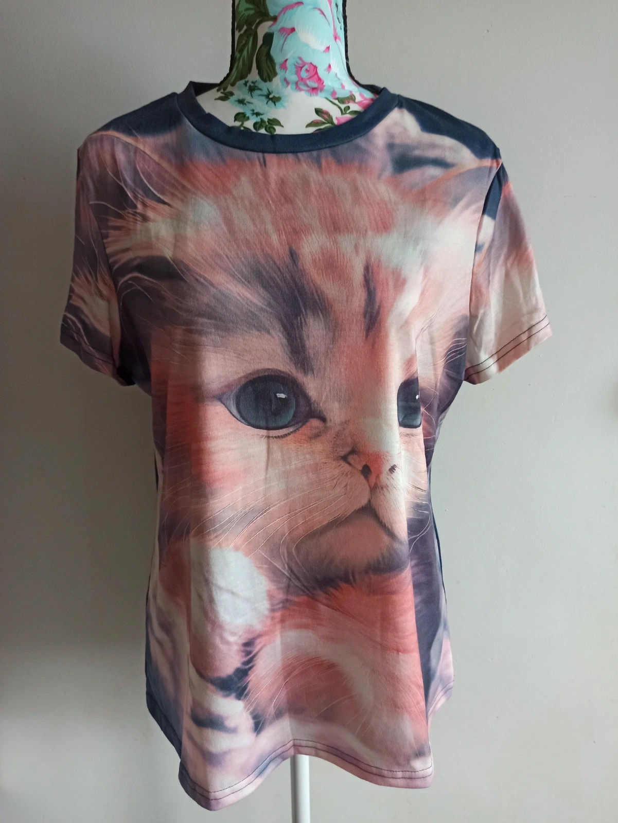 🐱Joli T-shirt imprimé chat – Taille M 🐱