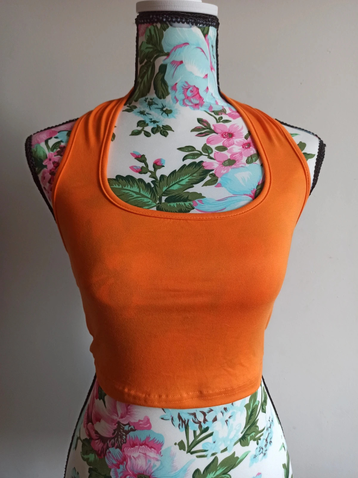 Lot de 4 crop tops SHEIN – Taille XS