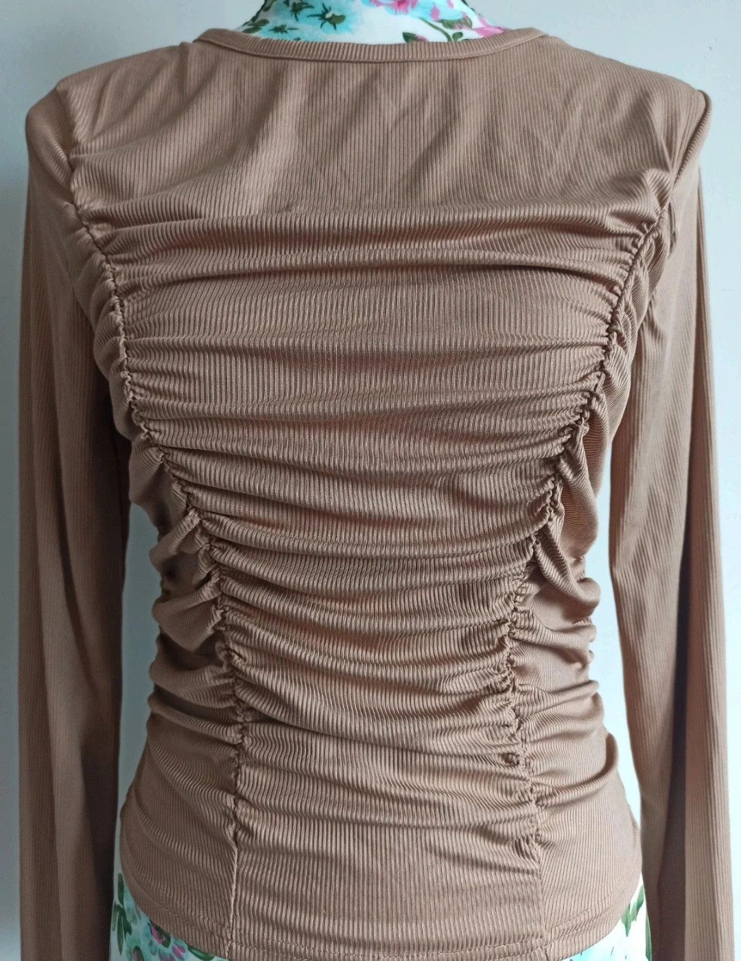 🤎 Haut Shein bae taupe côtelé & Froncé – Taille petit L manches longues – Shein – taille M / 38 / 10 3