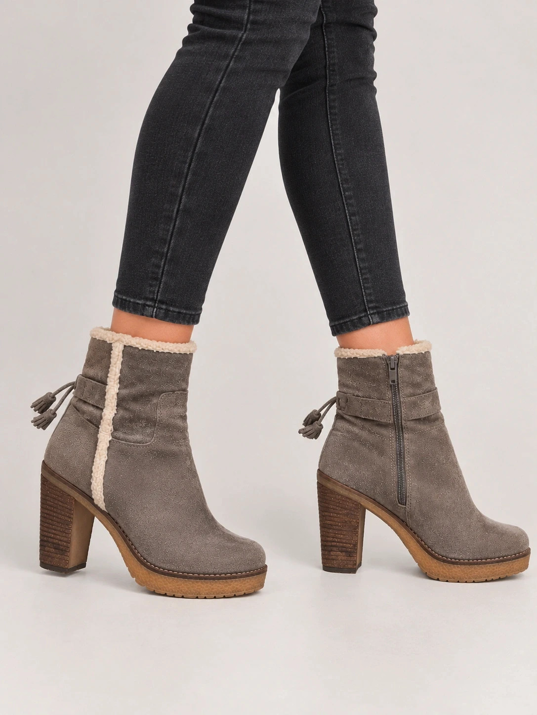 Bottines fourrées Minelli – 100% Cuir – Pointure 38