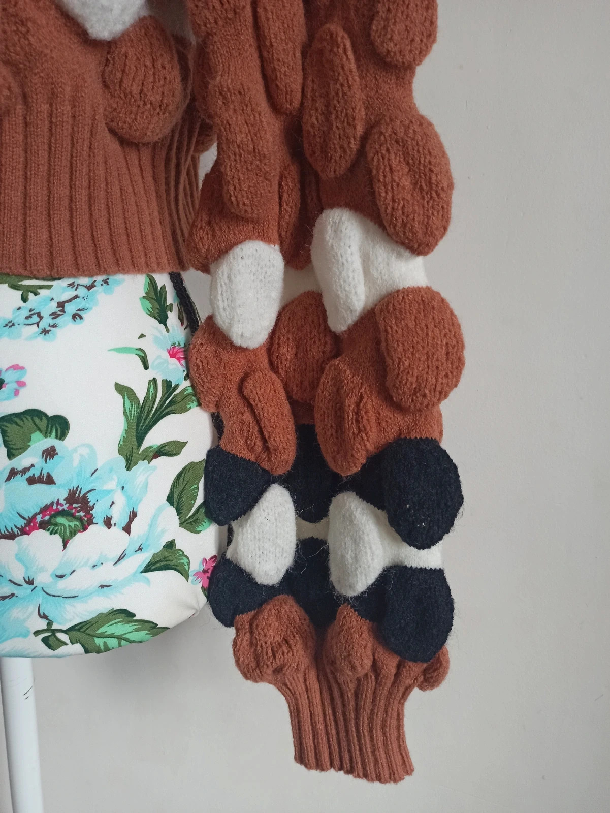 🧡 Pull court original à relief bulles – Taille M 🧶 – sans étiquette – taille M / 38 / 10 4