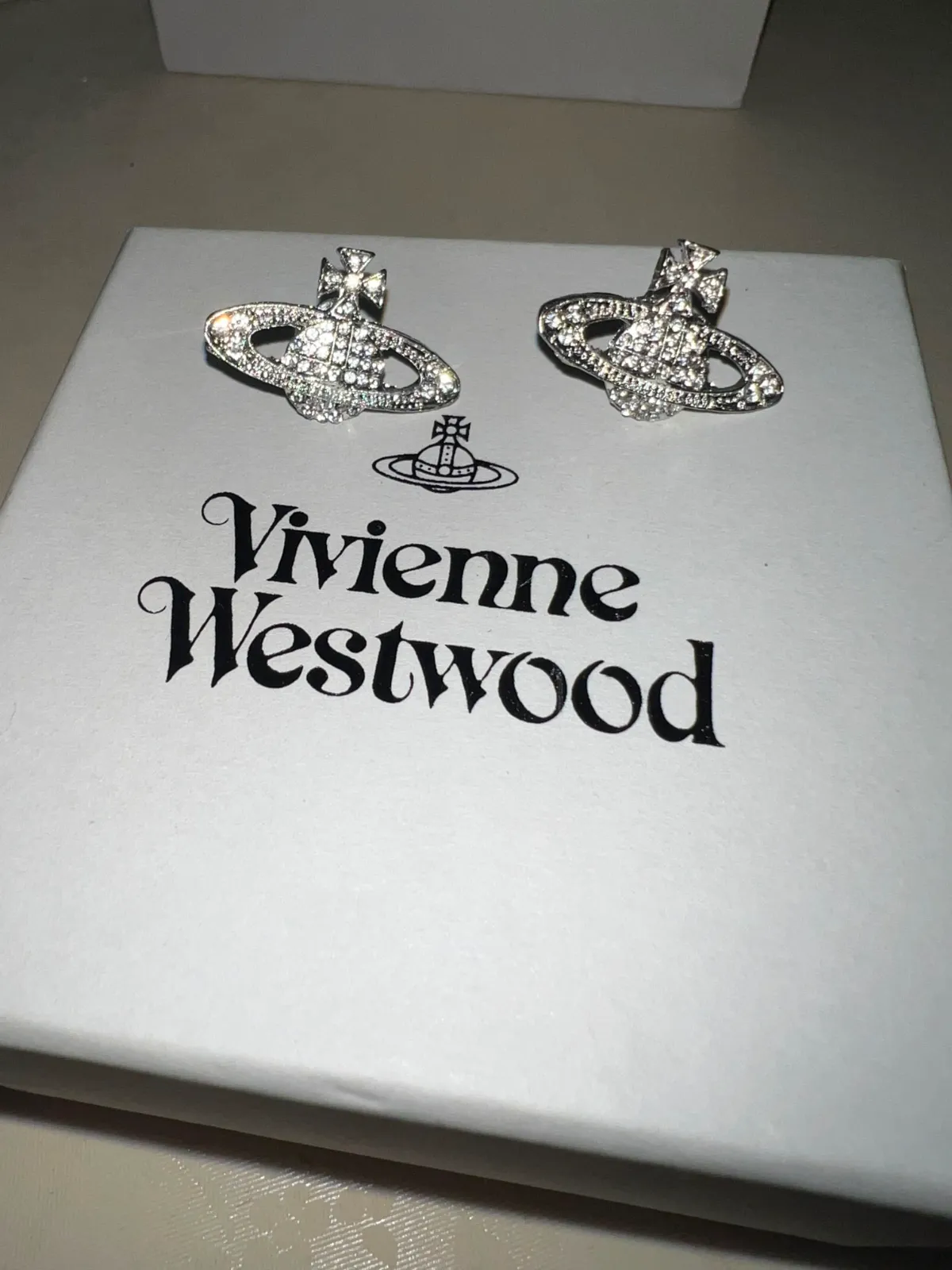Boucles d'oreilles Vivienne Westwood argentées 5