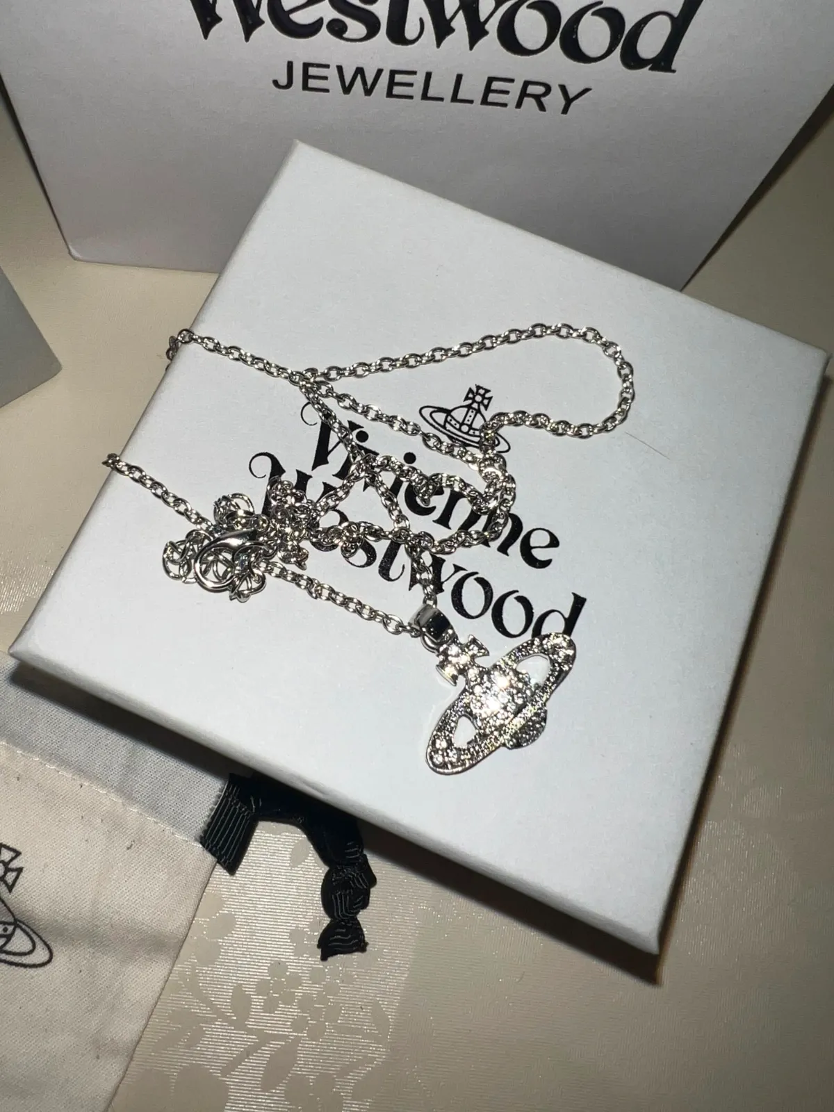 Vivienne Westwood collier pendentif argent 5