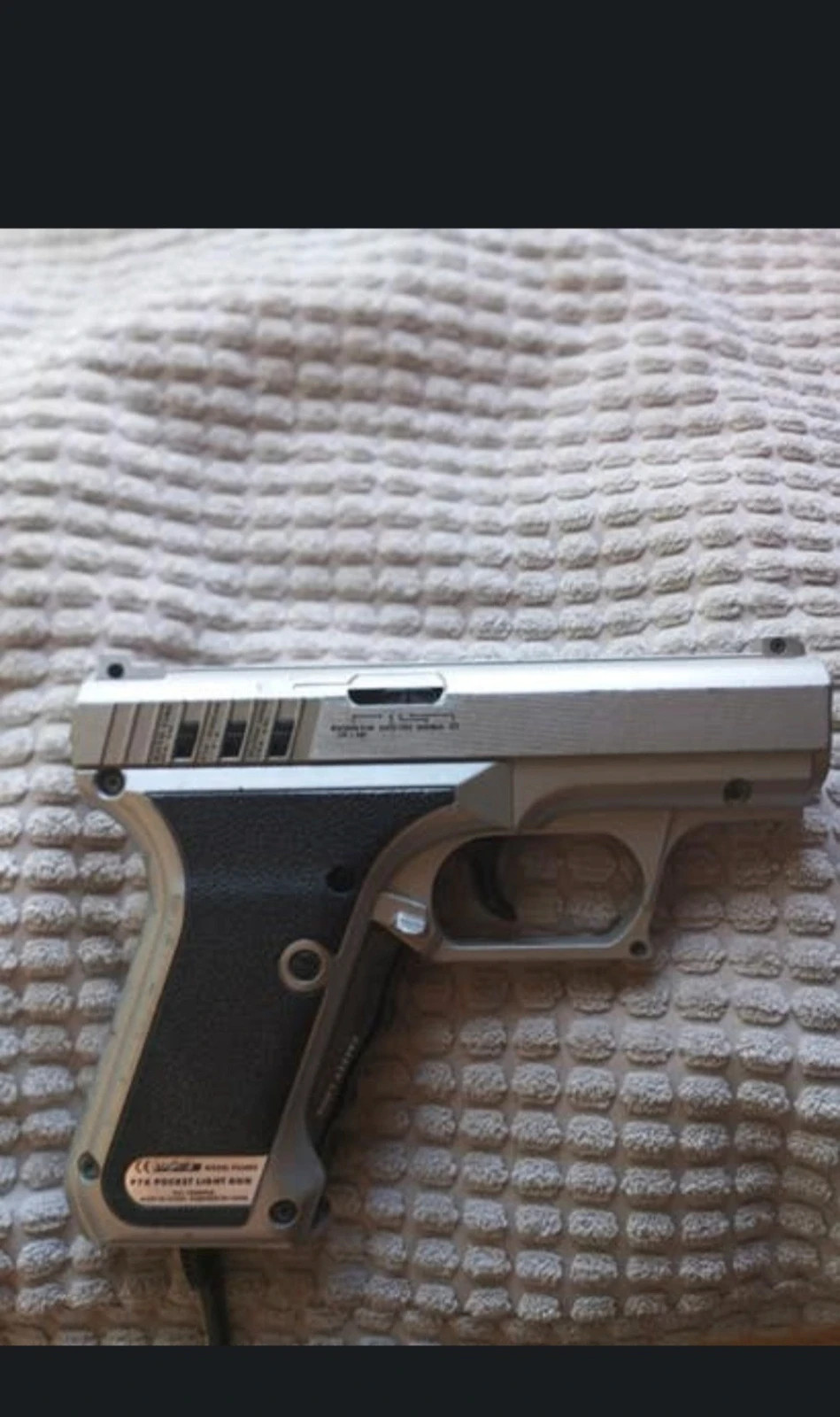 Pistola P7K Light gun Logic3 (Para PS1) 2