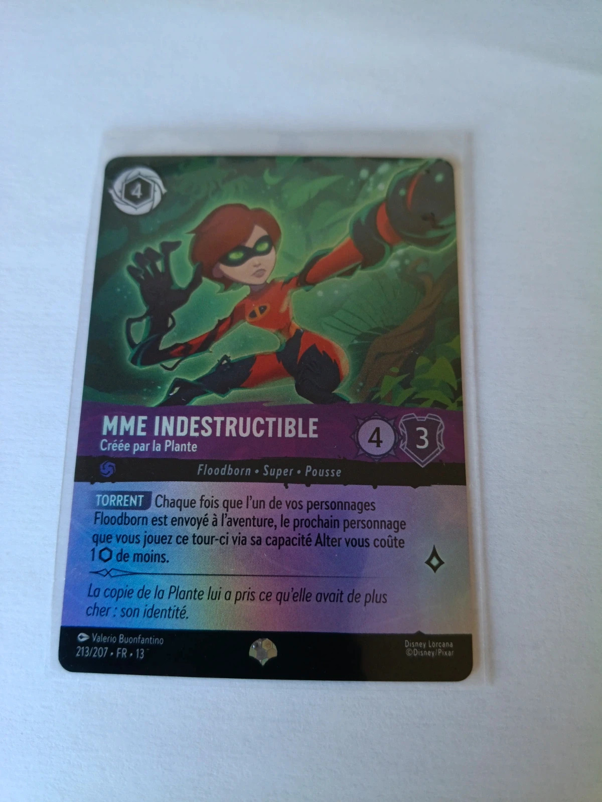 Carte Épique Mme indestructible Lorcana
