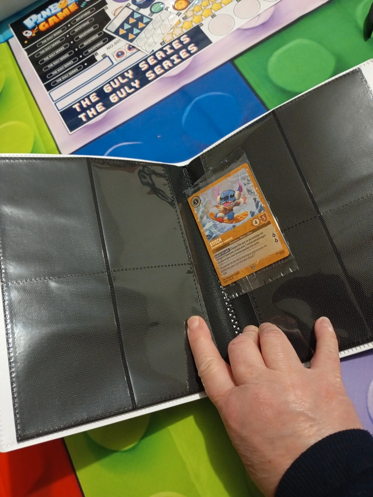 Carte stitch plus mini porte-folio Lorcana – Disney 4