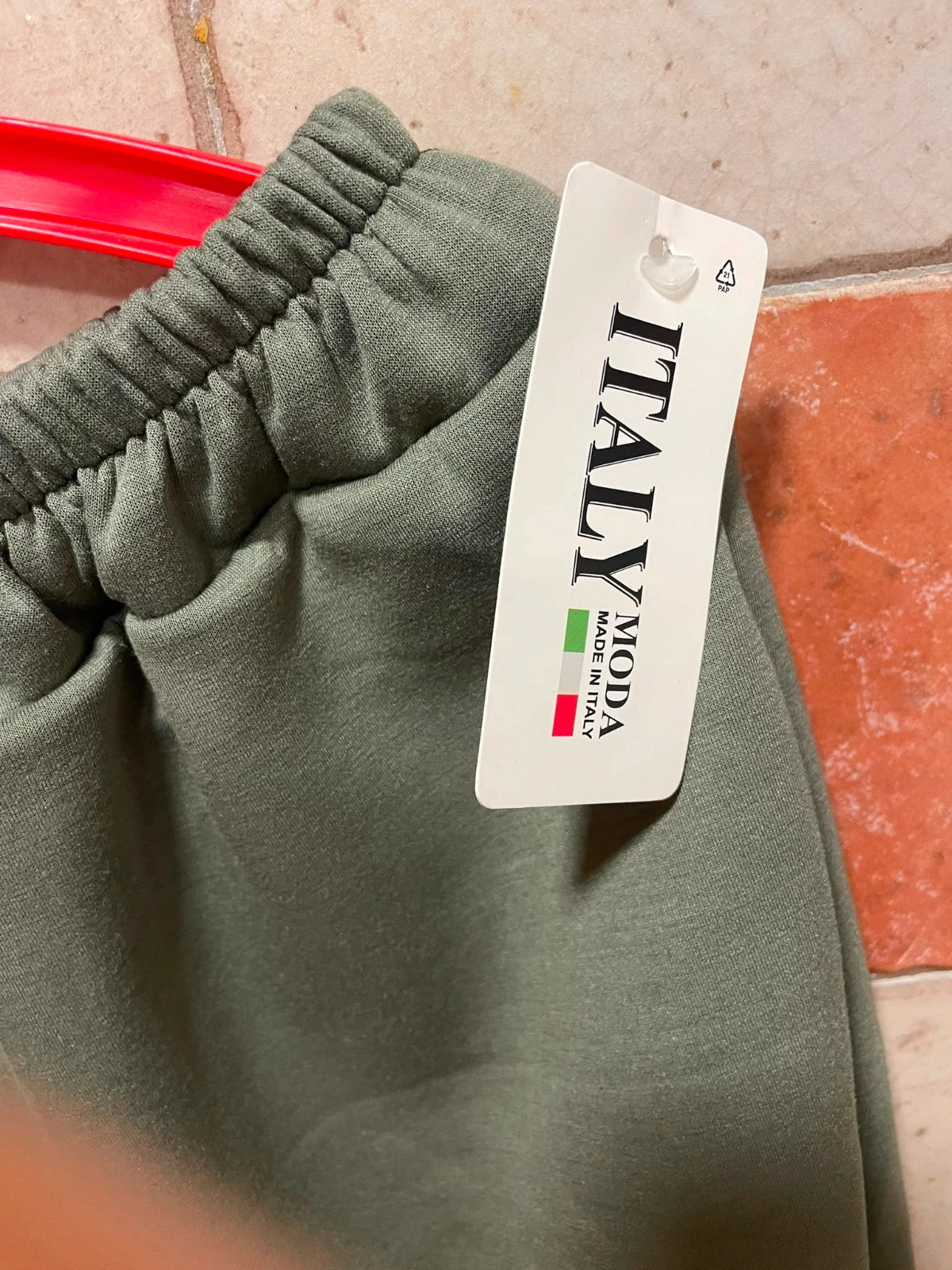 Pantalón /abombachado/tobillero – Italy Moda – taille XXXL / 46 / 18 2