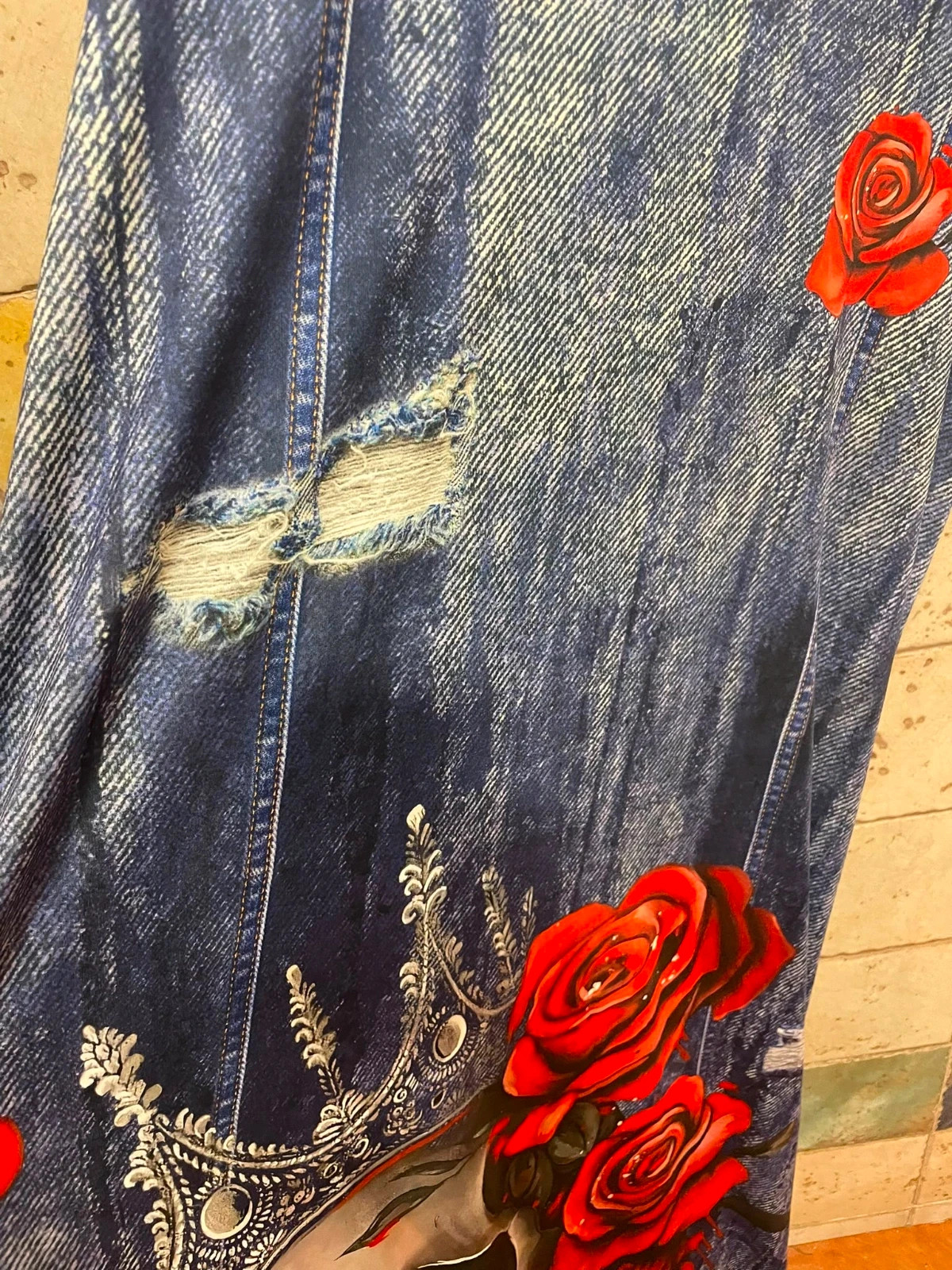 Vestido estampado calavera y risas efecto vaquero XXL oversize – sin marca – taille XXXL / 46 / 18 4