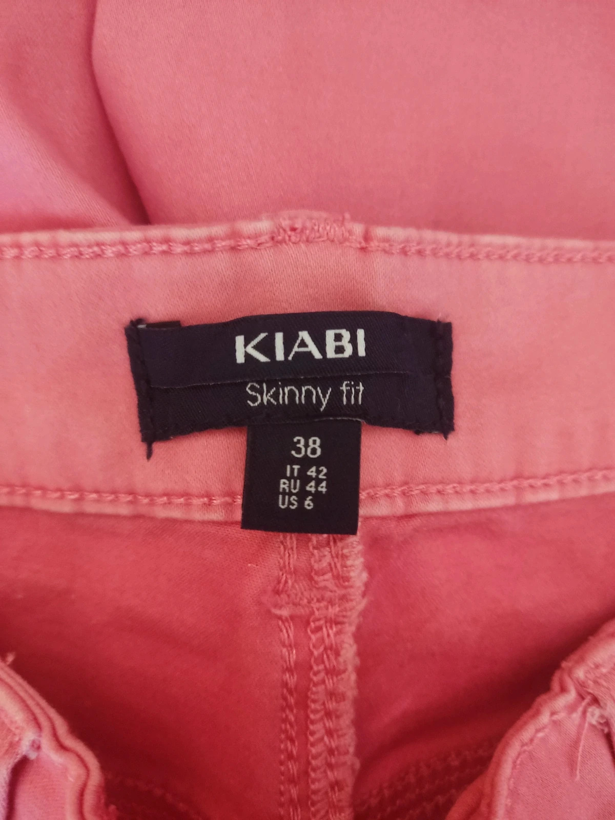 🎁 Pantalón pitillo skinny fit fucsia talla M – Kiabi – taille M / 38 / 10 5