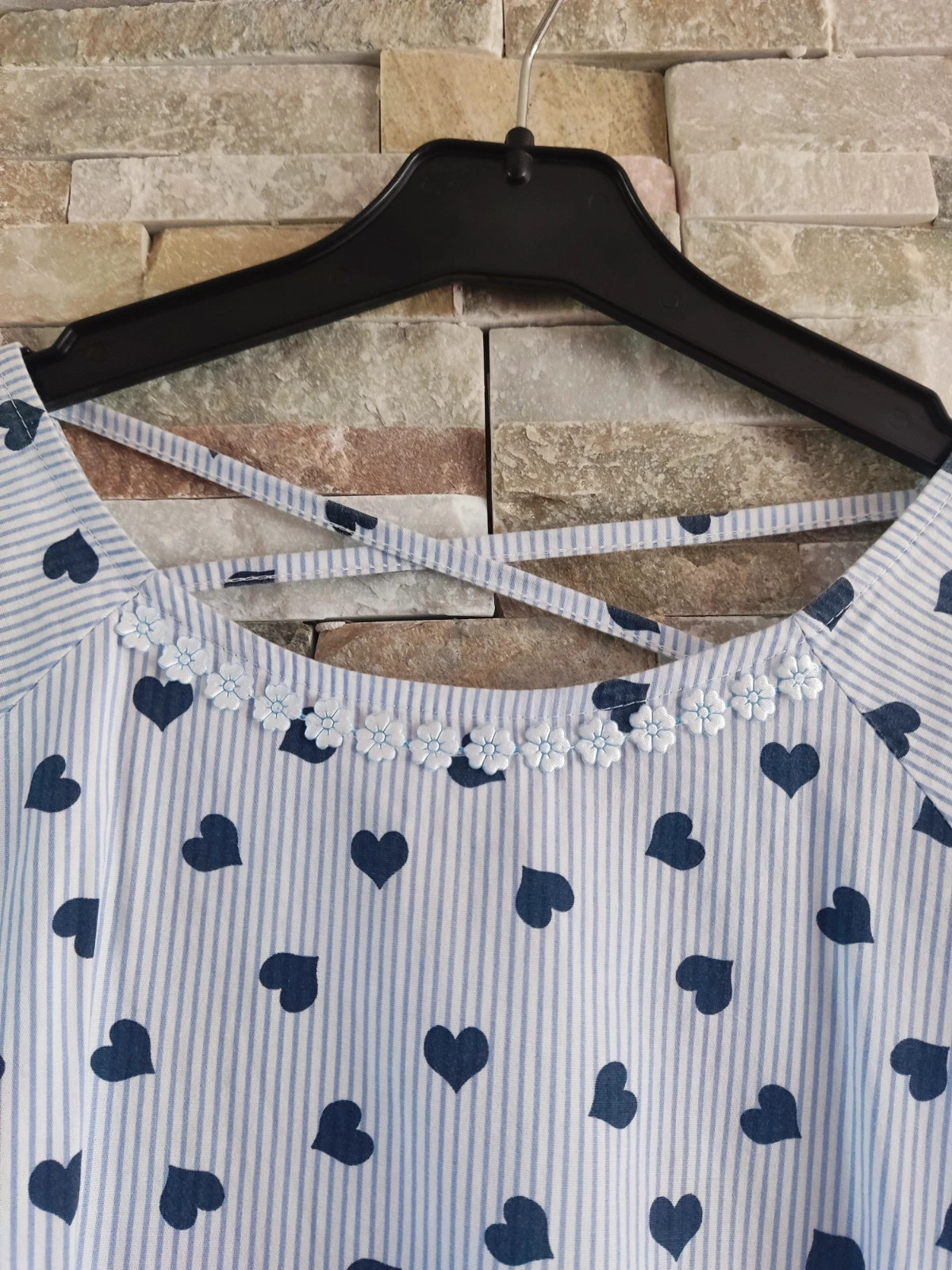 🎁Blusa péplum con rayitas y corazones azul marino sobre blanco – taille M / 38 / 10 4