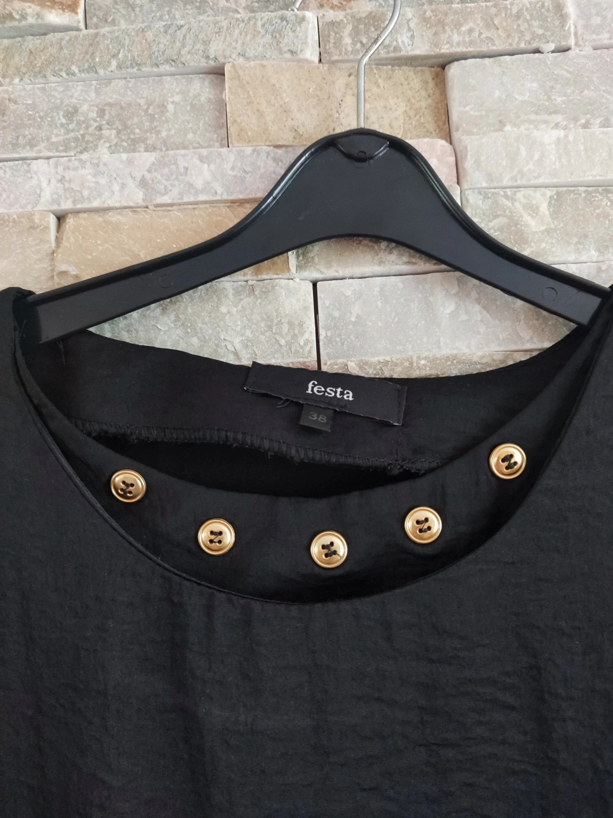 🎁Blusa negra con aplicaciones de pasamanería dorada – Festa – taille M / 38 / 10 2