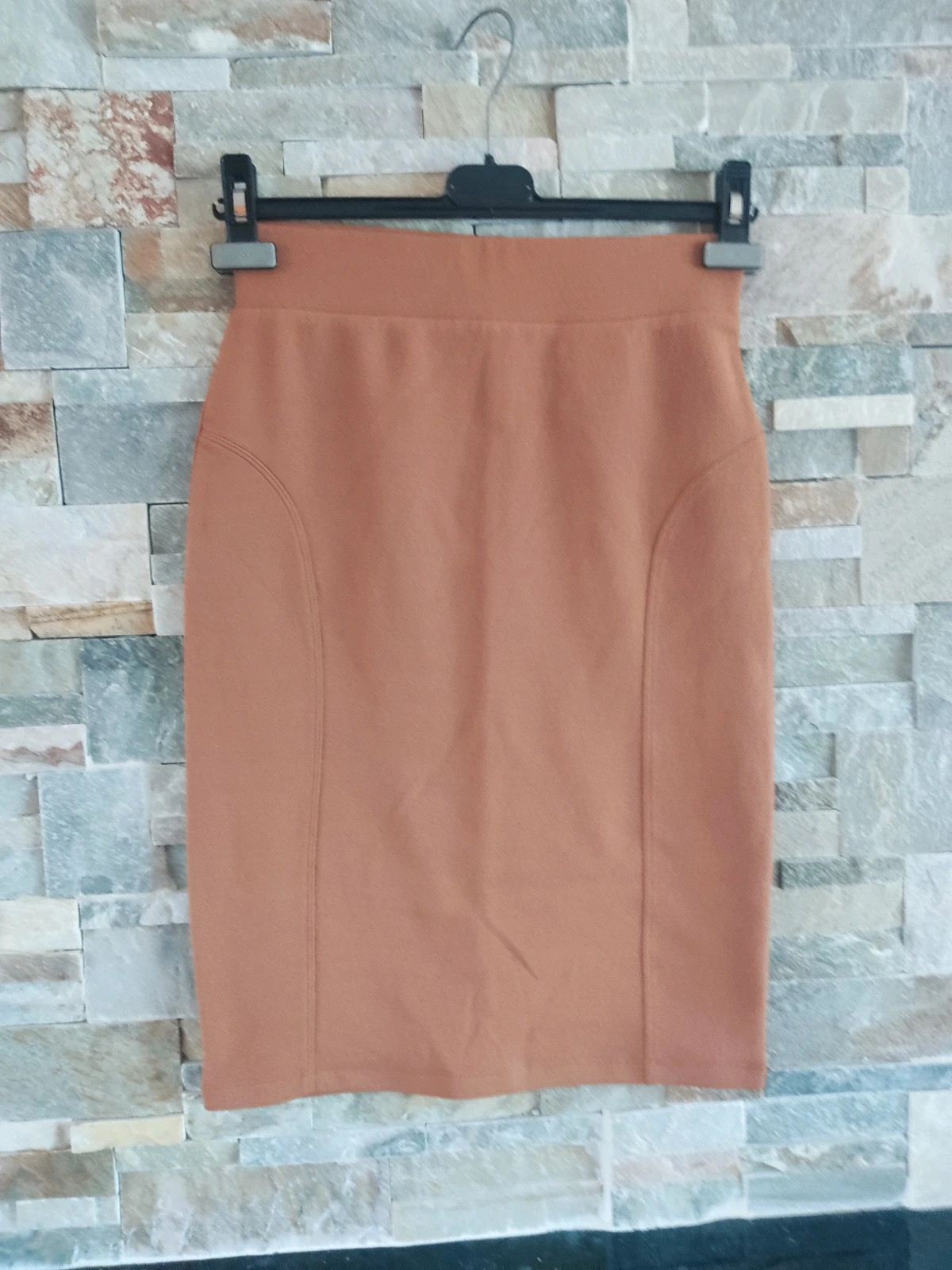 🎁Falda entallada de punto suave tono camel