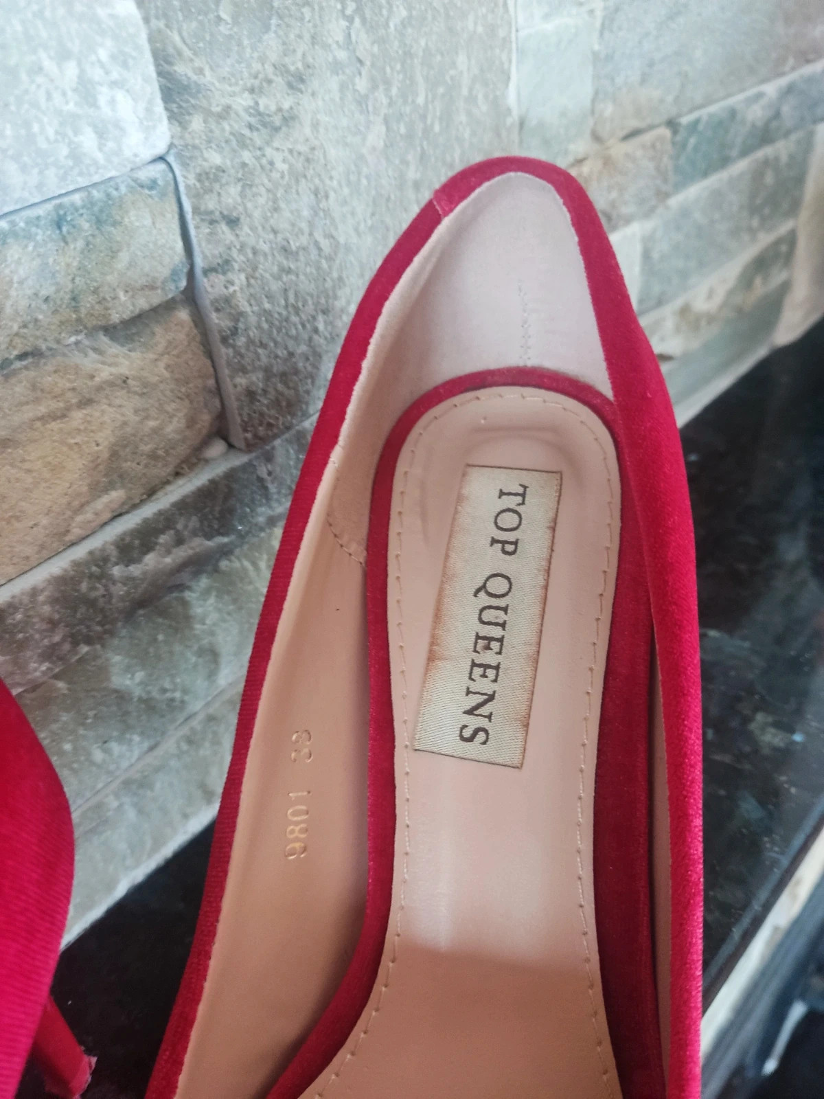 🎁Elegantes zapatos de salón de terciopelo rojo – Top Queens – taille 38 5