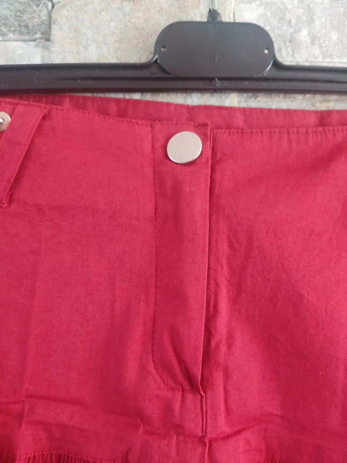 🎁 Minifalda de algodón granate con volante en el bajo – Pronomio – taille M / 38 / 10 5