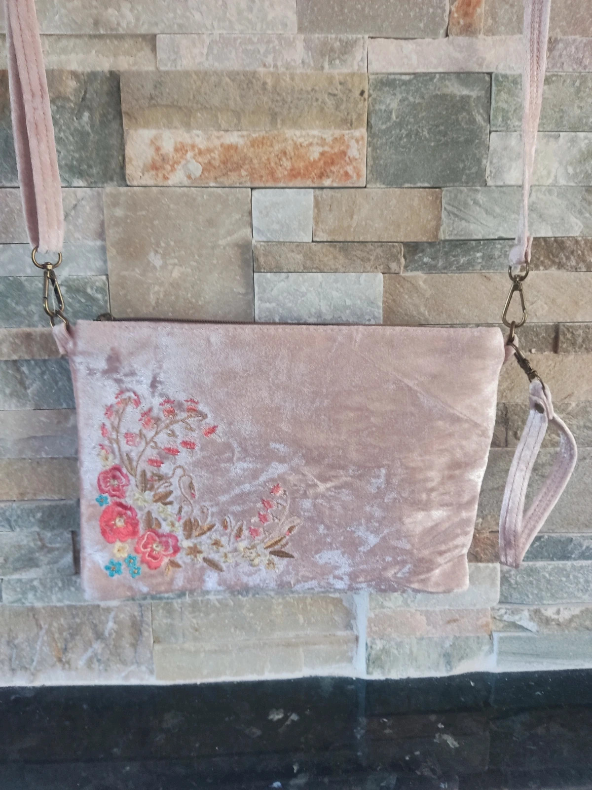 🎁 Bonito bolso de terciopelo rosa con bolso de terciopelo rosa con bordados florales – Sweet candy