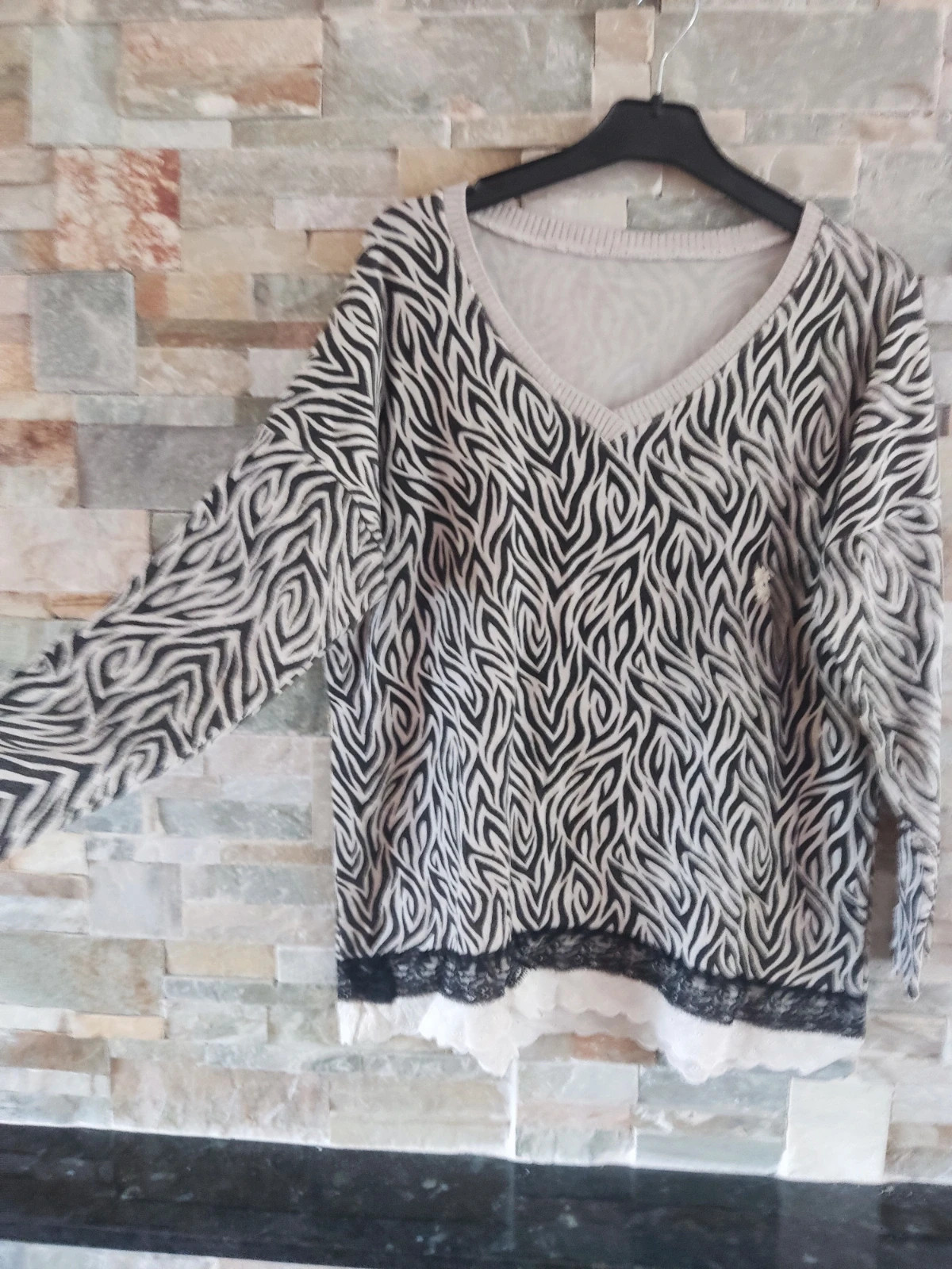 🎁 Jersey fino con estampado de cebra y puntillas abajo – Vintage – taille 4XL / 48 / 20 2