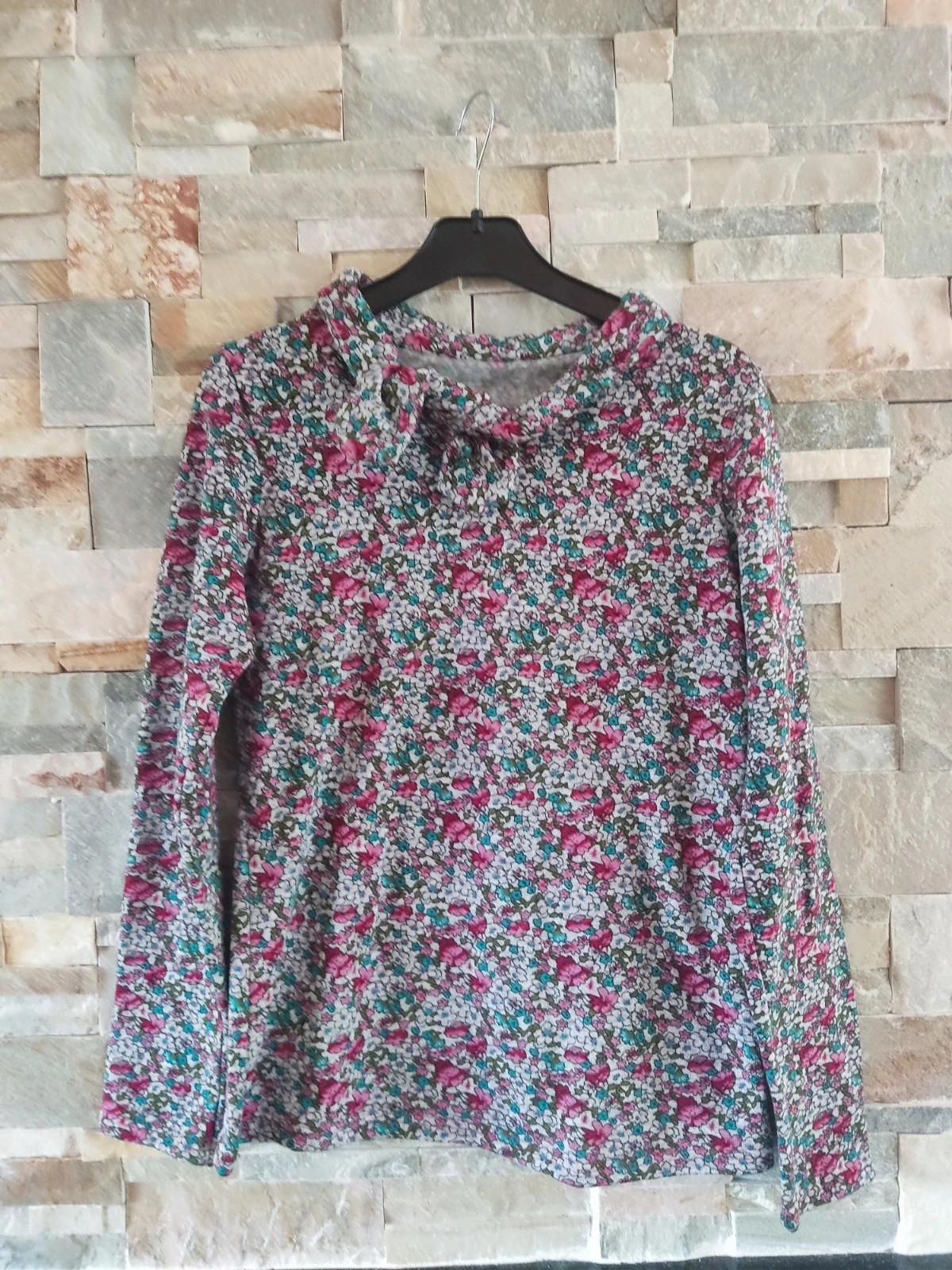 🎁 Jersey de algodón estampado floral con original cuello lazo – taille M / 38 / 10