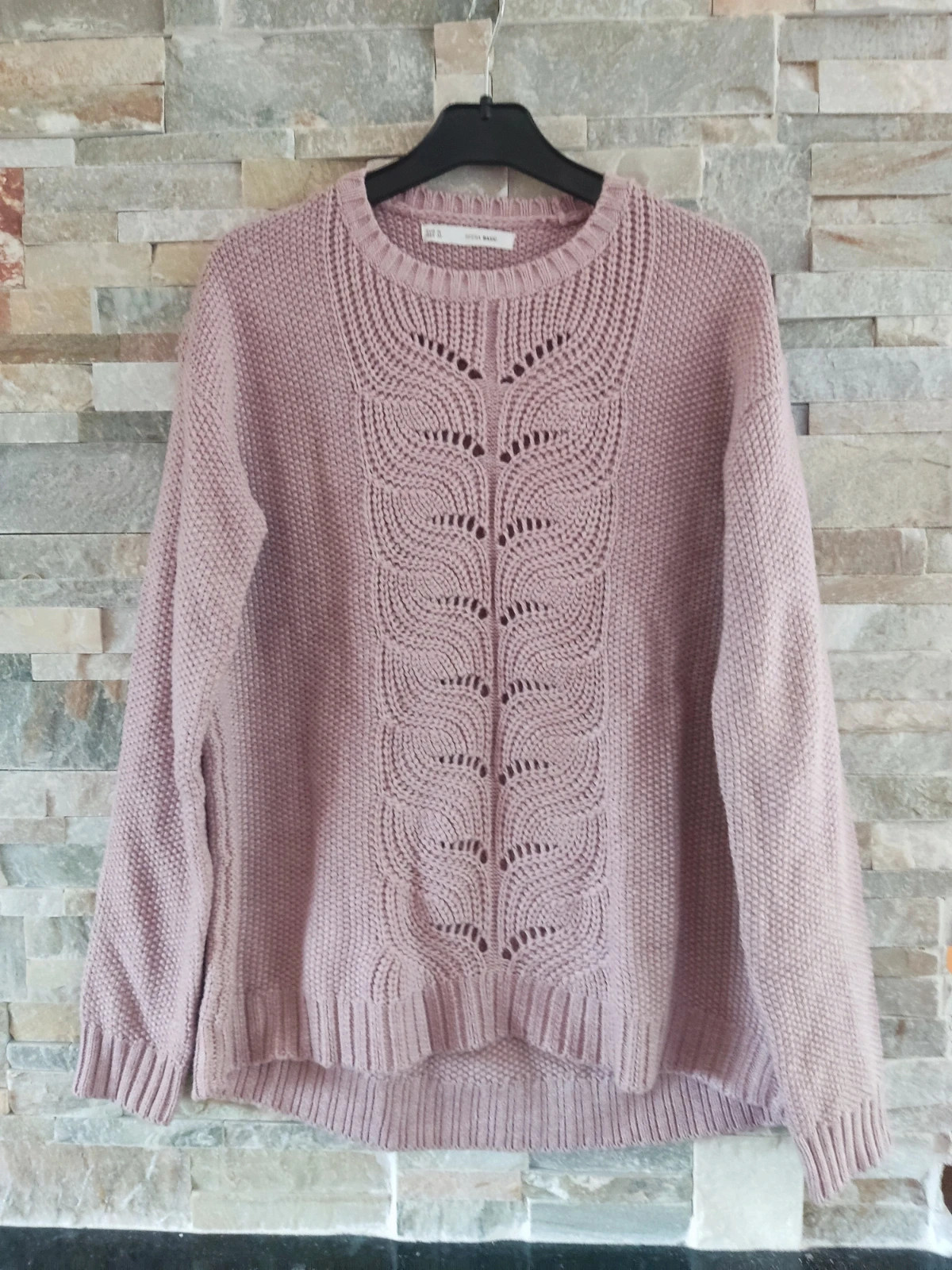 🎁 Jersey de punto rosa con bonito dibujo frontal