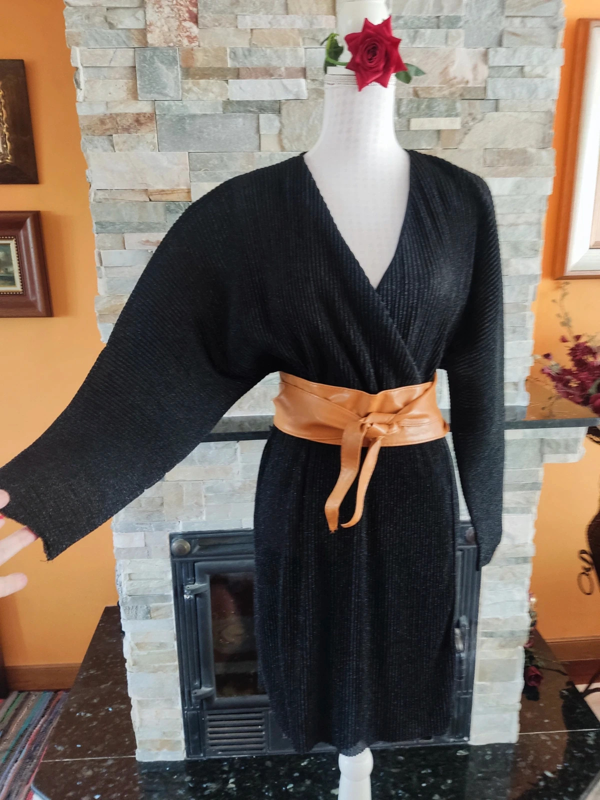🎁 Vestido plisado negro con brillos – H&M – taille 9XL / 58 / 30 2