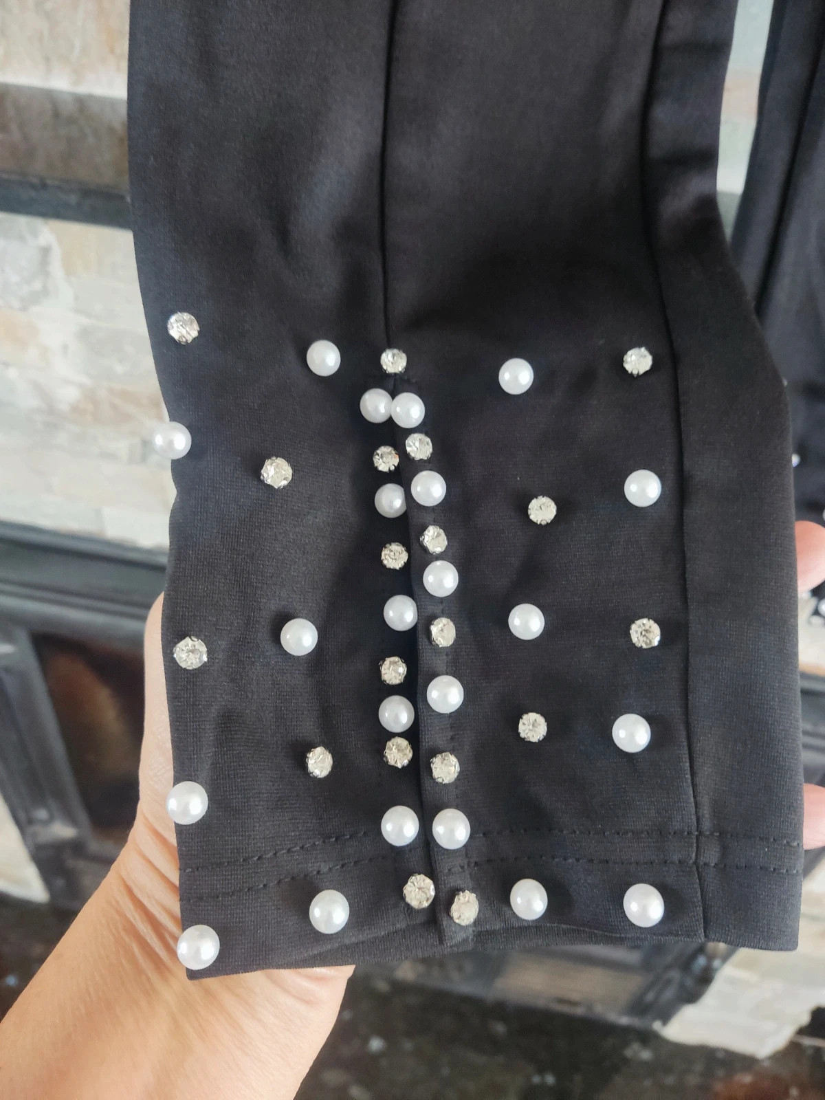 🎁 Pantalón negro ajustado con perlas y brillantes en el bajo delantero – grefit – taille S / 36 / 8 2