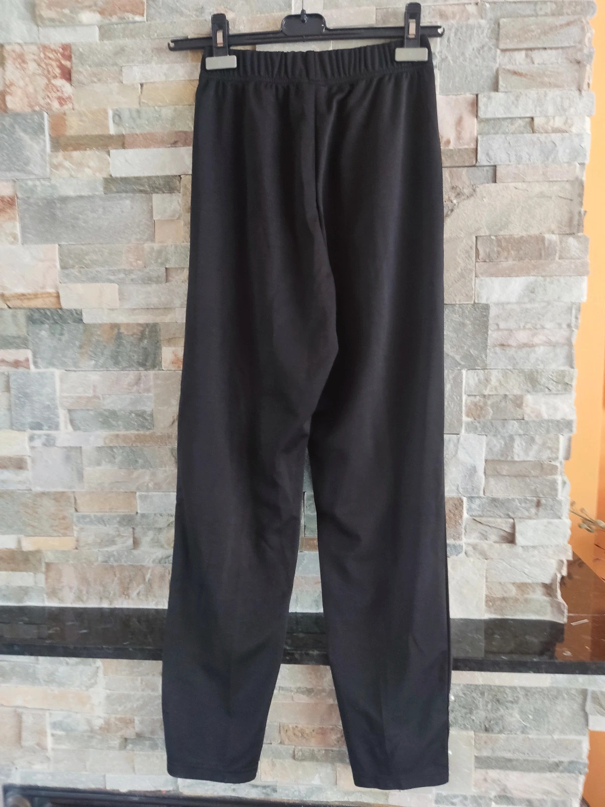 🎁 Pantalón negro ajustado con perlas y brillantes en el bajo delantero – grefit – taille S / 36 / 8 5