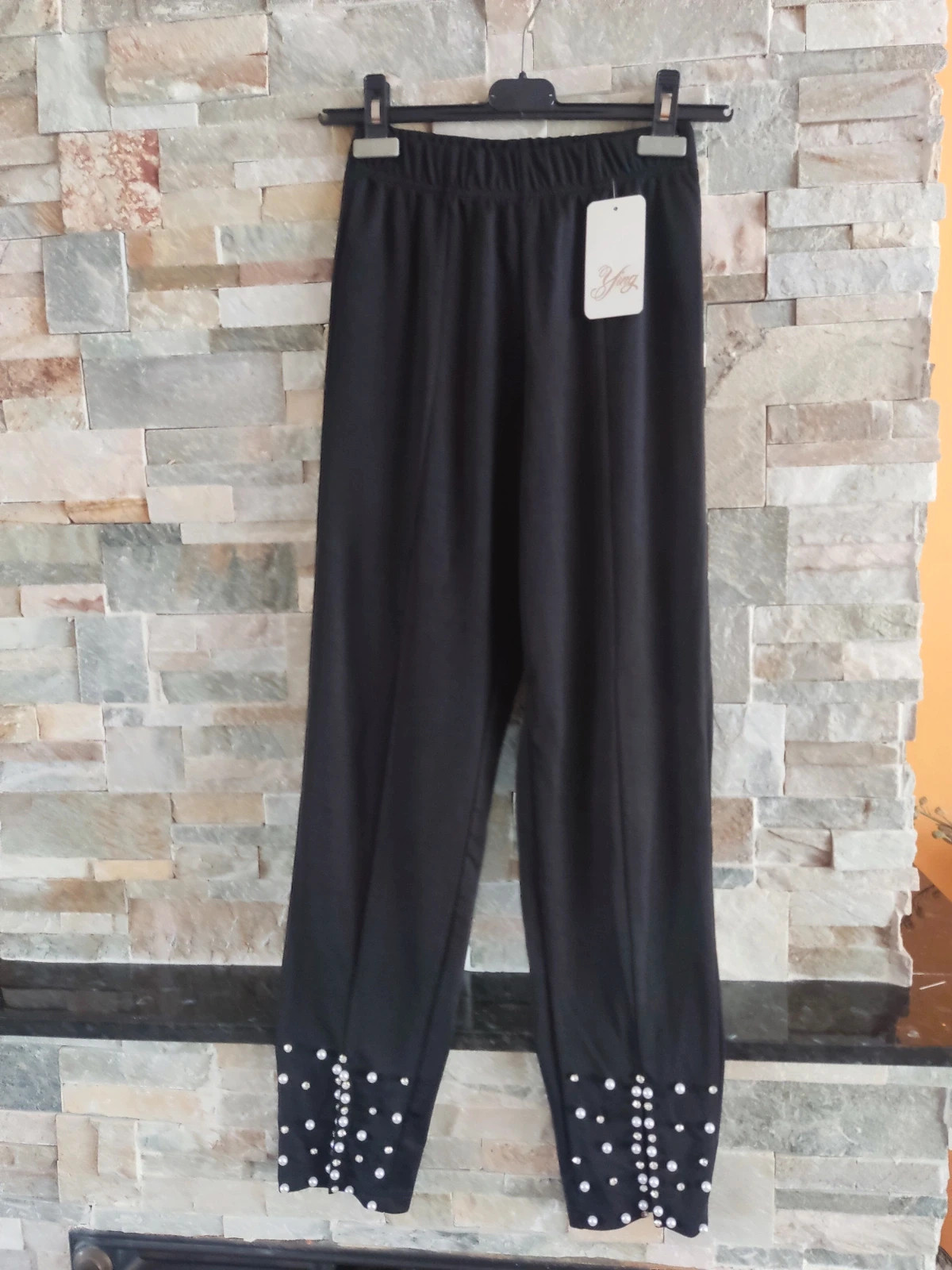 🎁 Pantalón negro ajustado con perlas y brillantes en el bajo delantero – grefit – taille S / 36 / 8