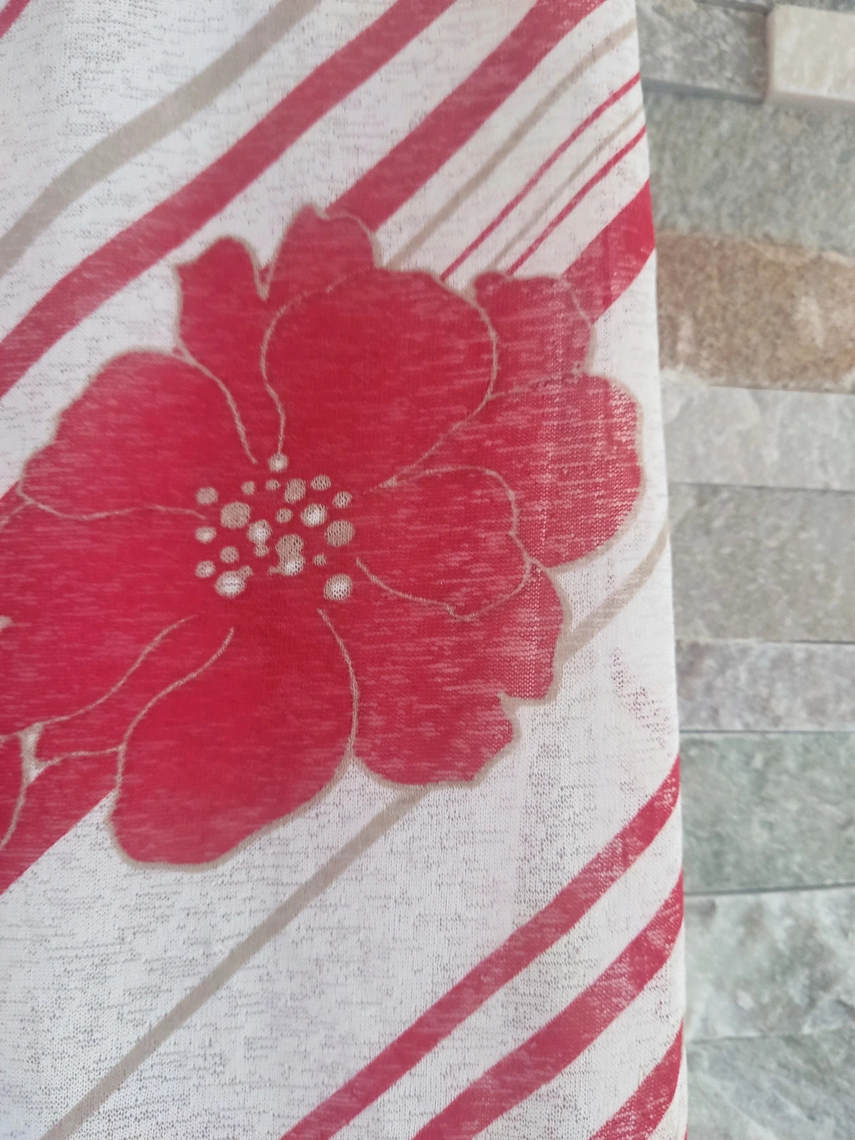 🎁 Original falda asimétrica blanca con estampado floral y rayas rojas y doradas – P.S. – taille M / 38 / 10 2