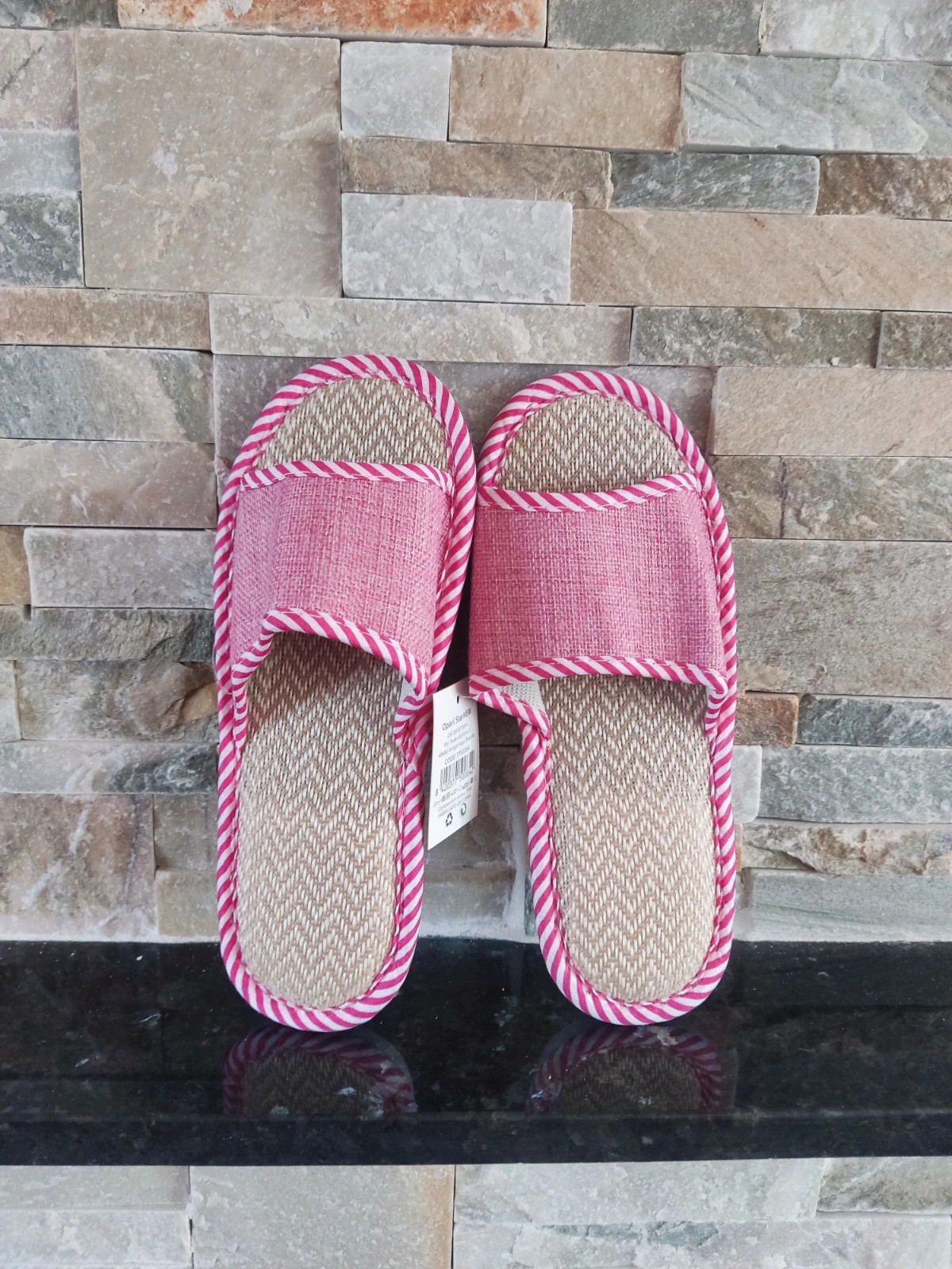 🎁Zapatillas de casa fucsia y blancas sin estrenar