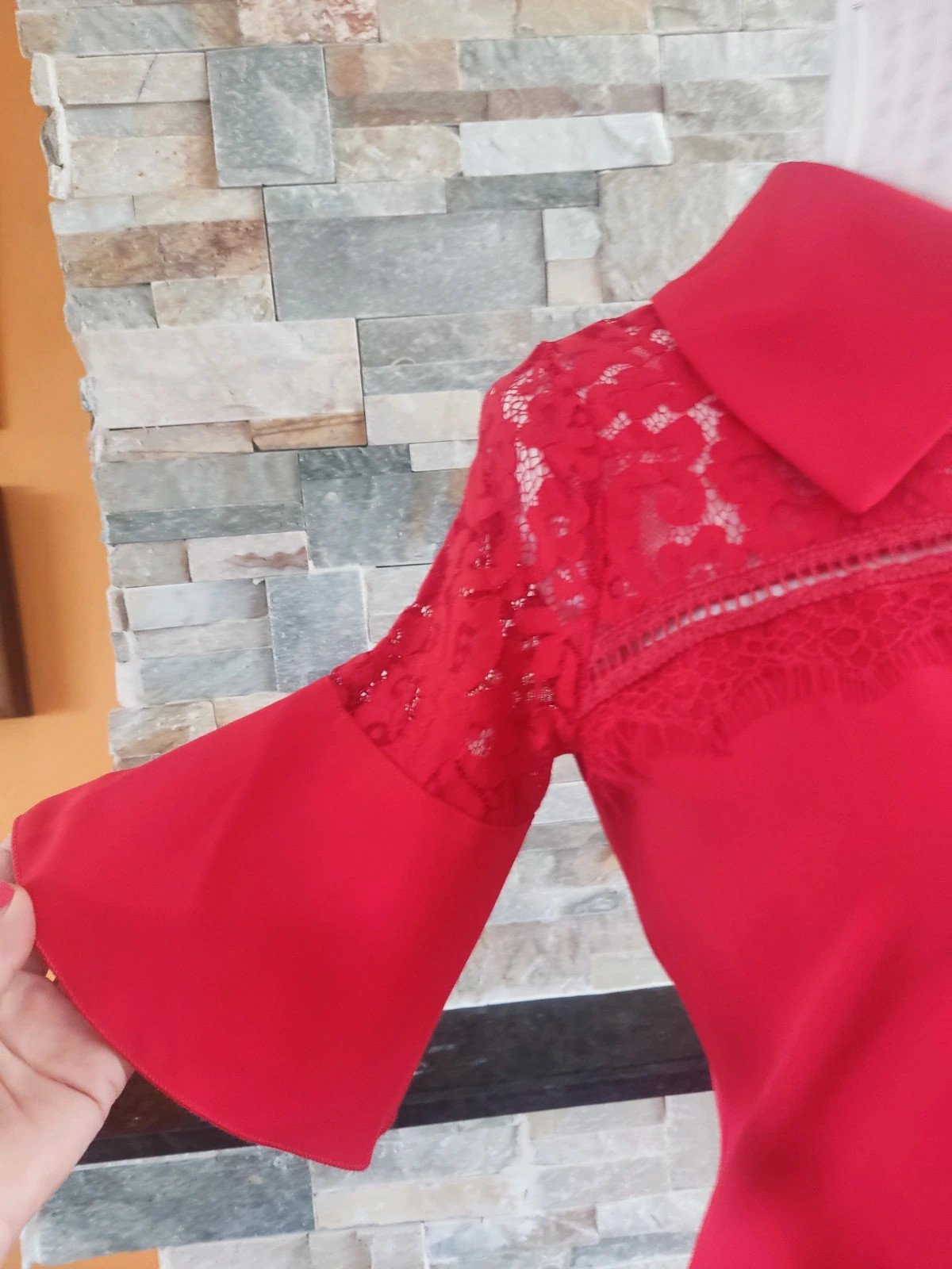 🔥Estiloso vestido rojo con cuello camisero y blonda en parte superior, de Siste's – Siste's – taille S / 36 / 8 3